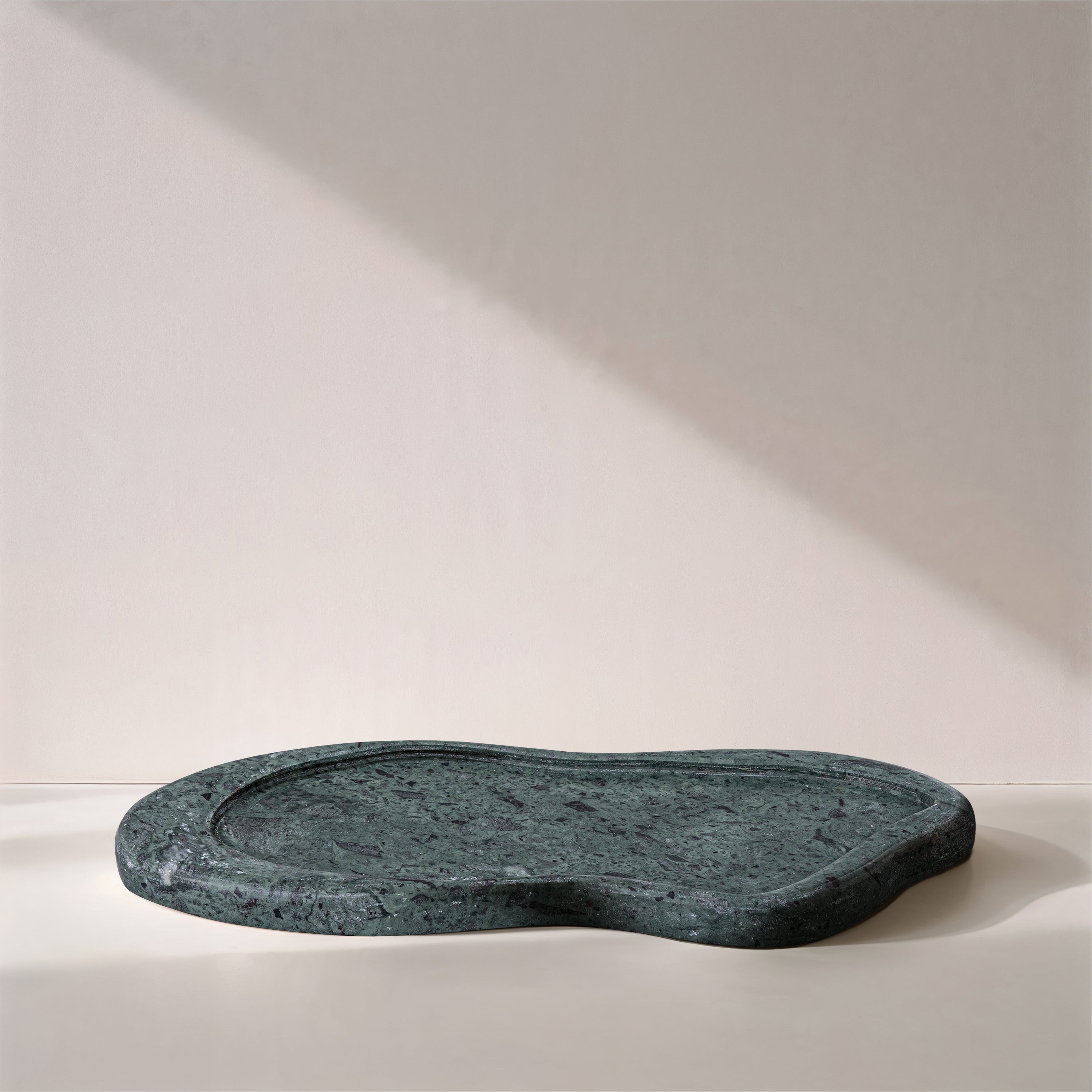 Arian Tray
