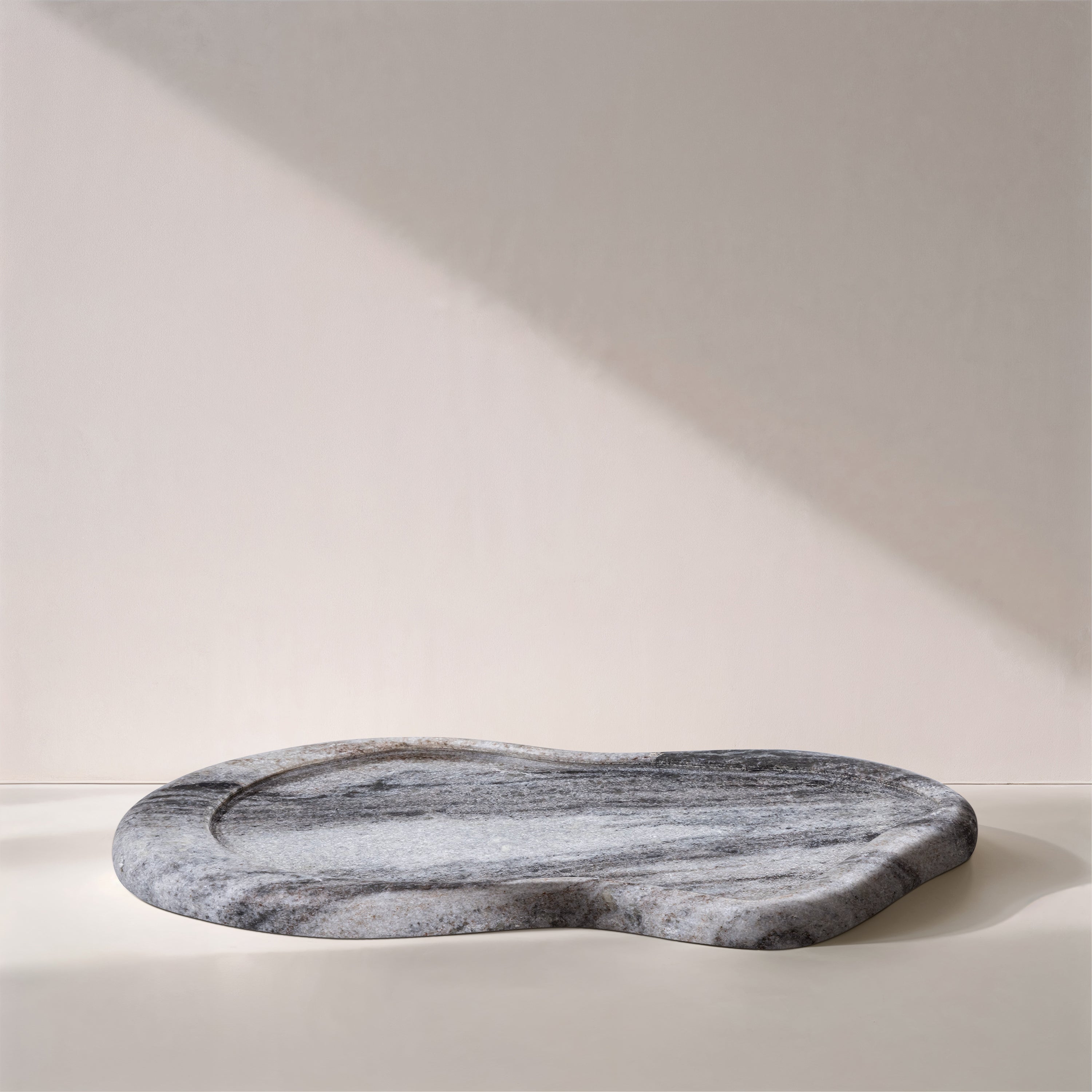 Arian Tray