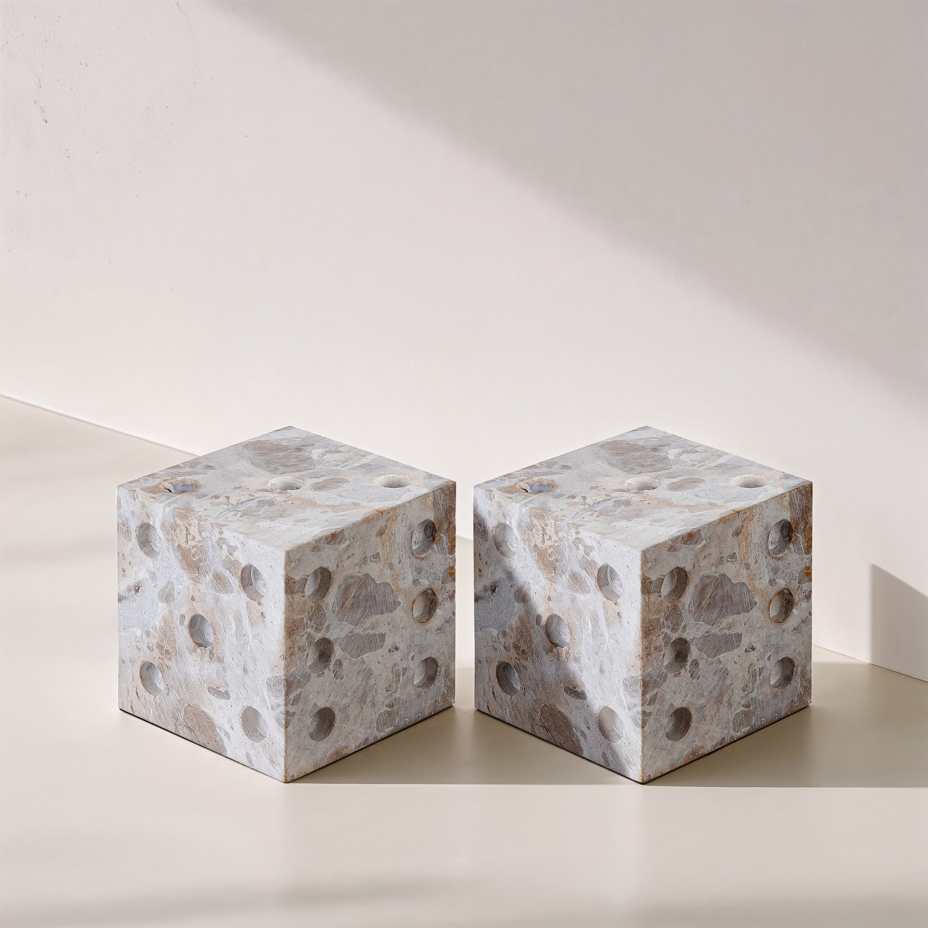 Darro Marble Dice