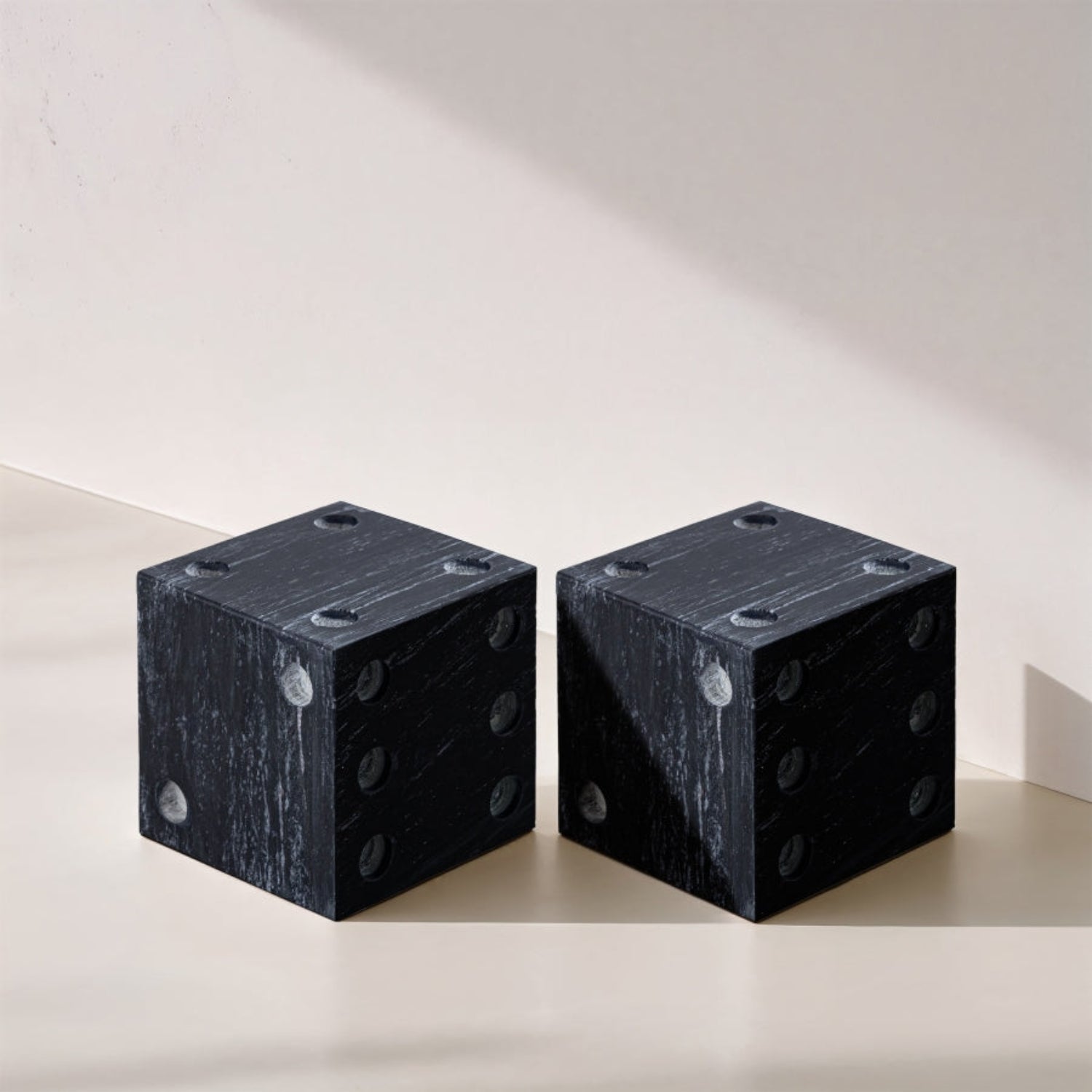 Darro Marble Dice