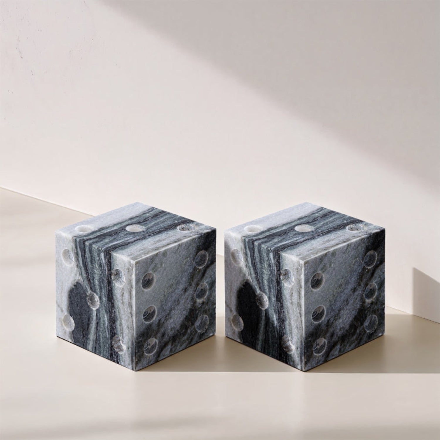 Darro Marble Dice