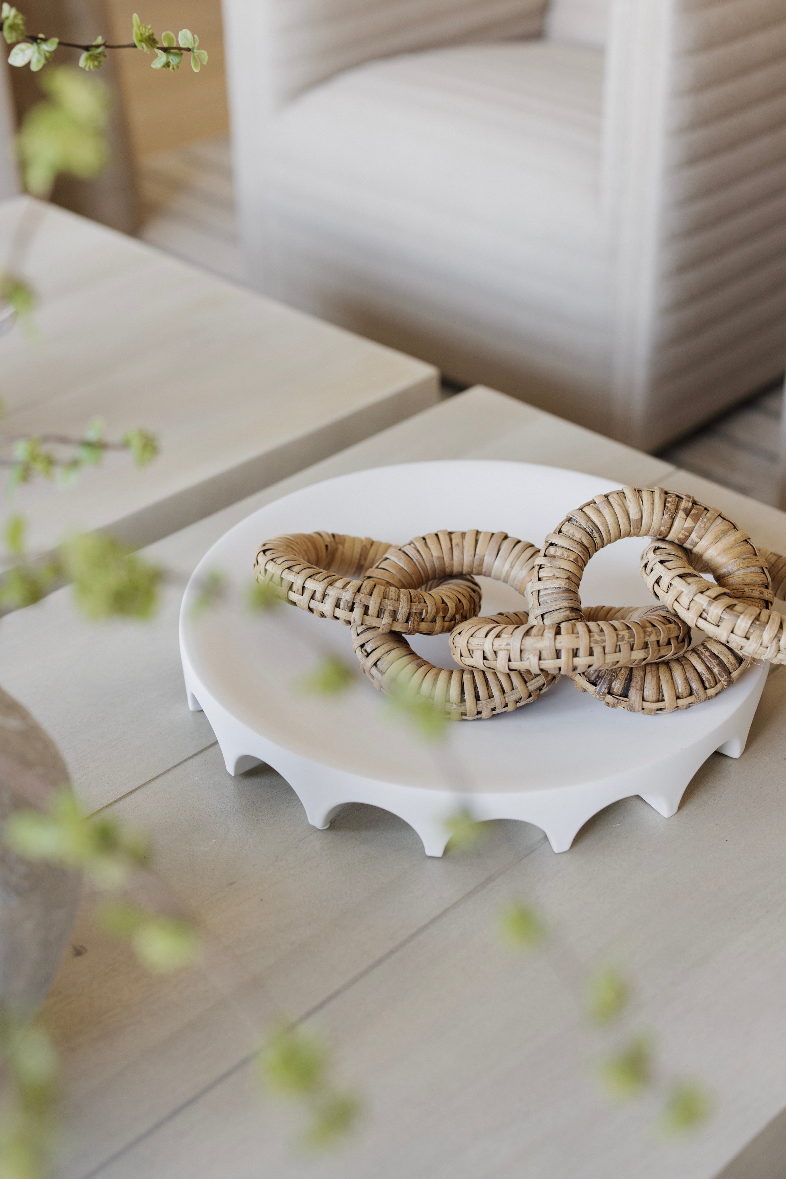 Anika Tabletop Pedestal