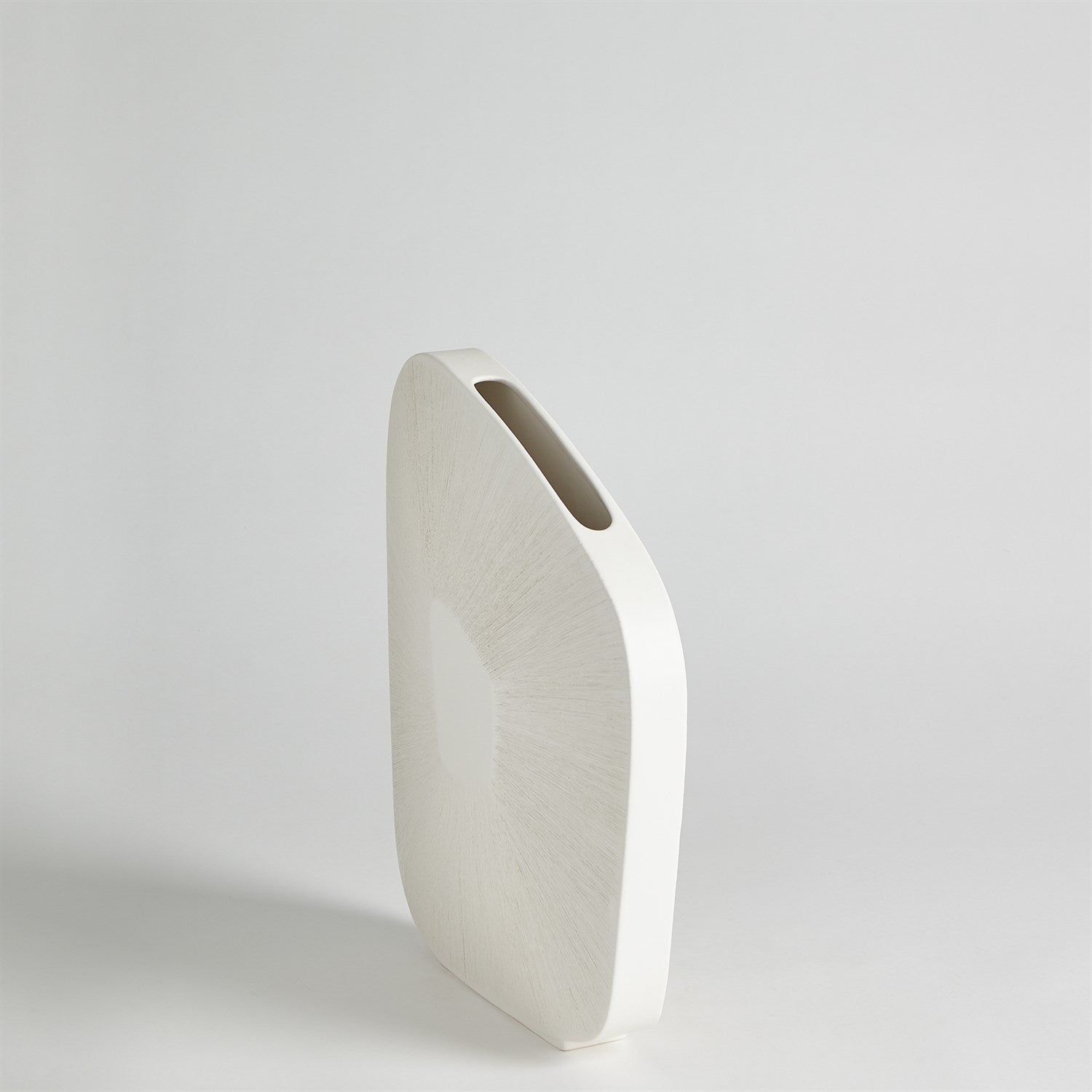Bonvi Vase