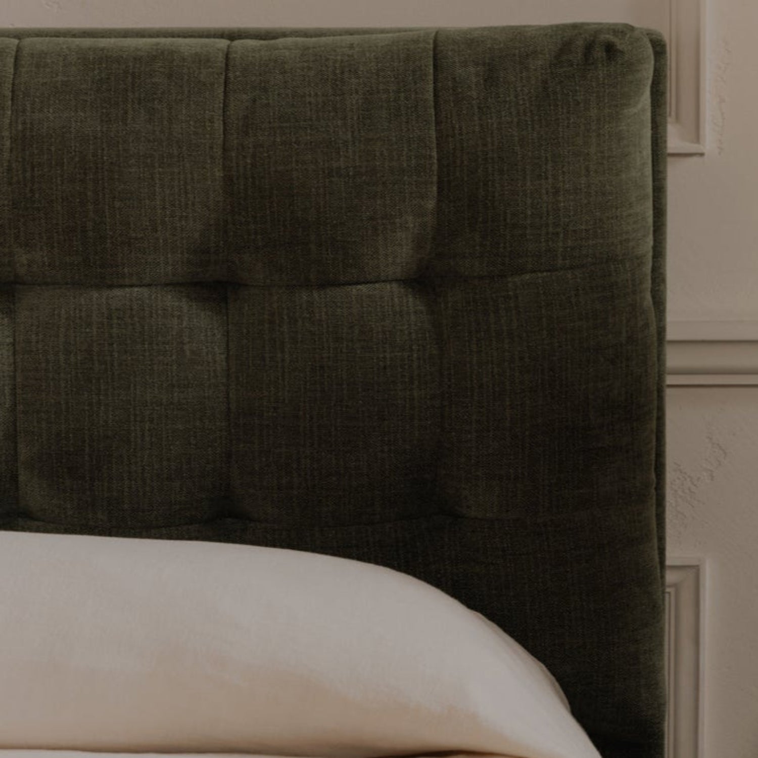 Giada Storage Bed