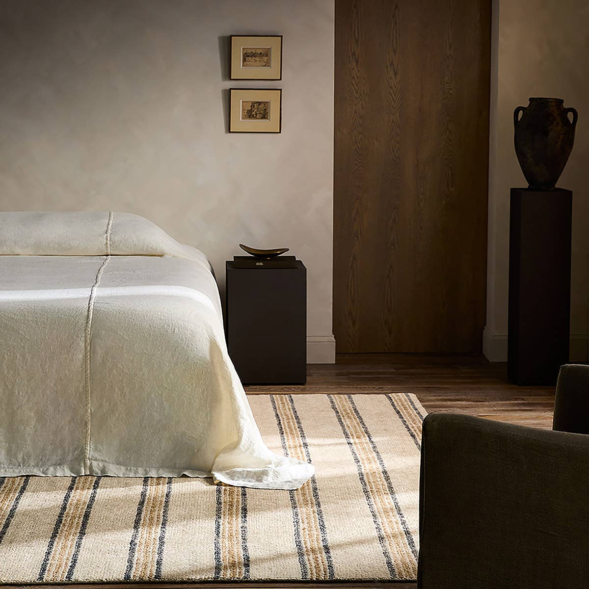 Valor Hand-Knotted Rug