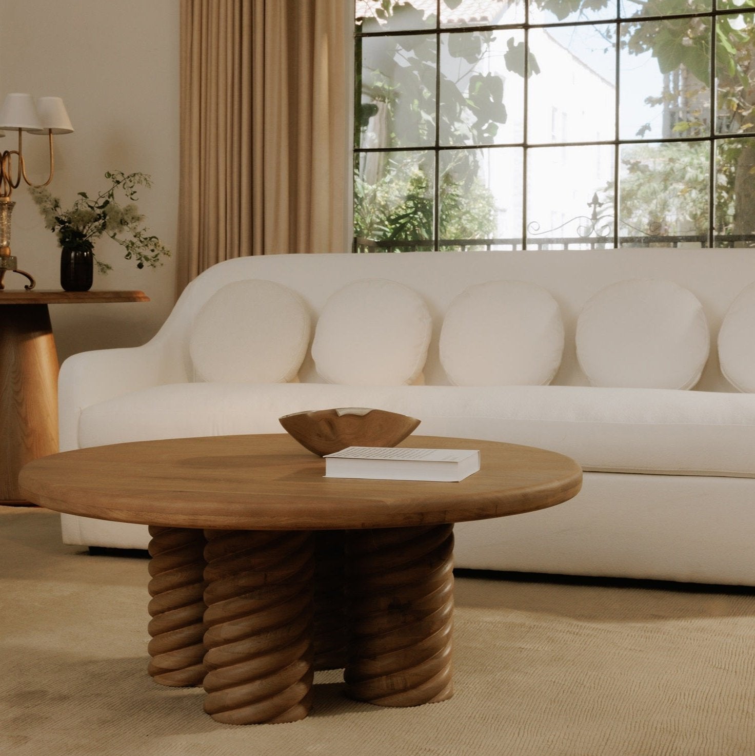 Blanca Sofa