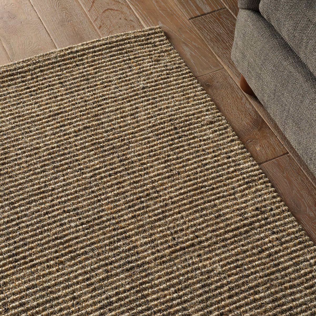 Amara Hand-Woven Rug