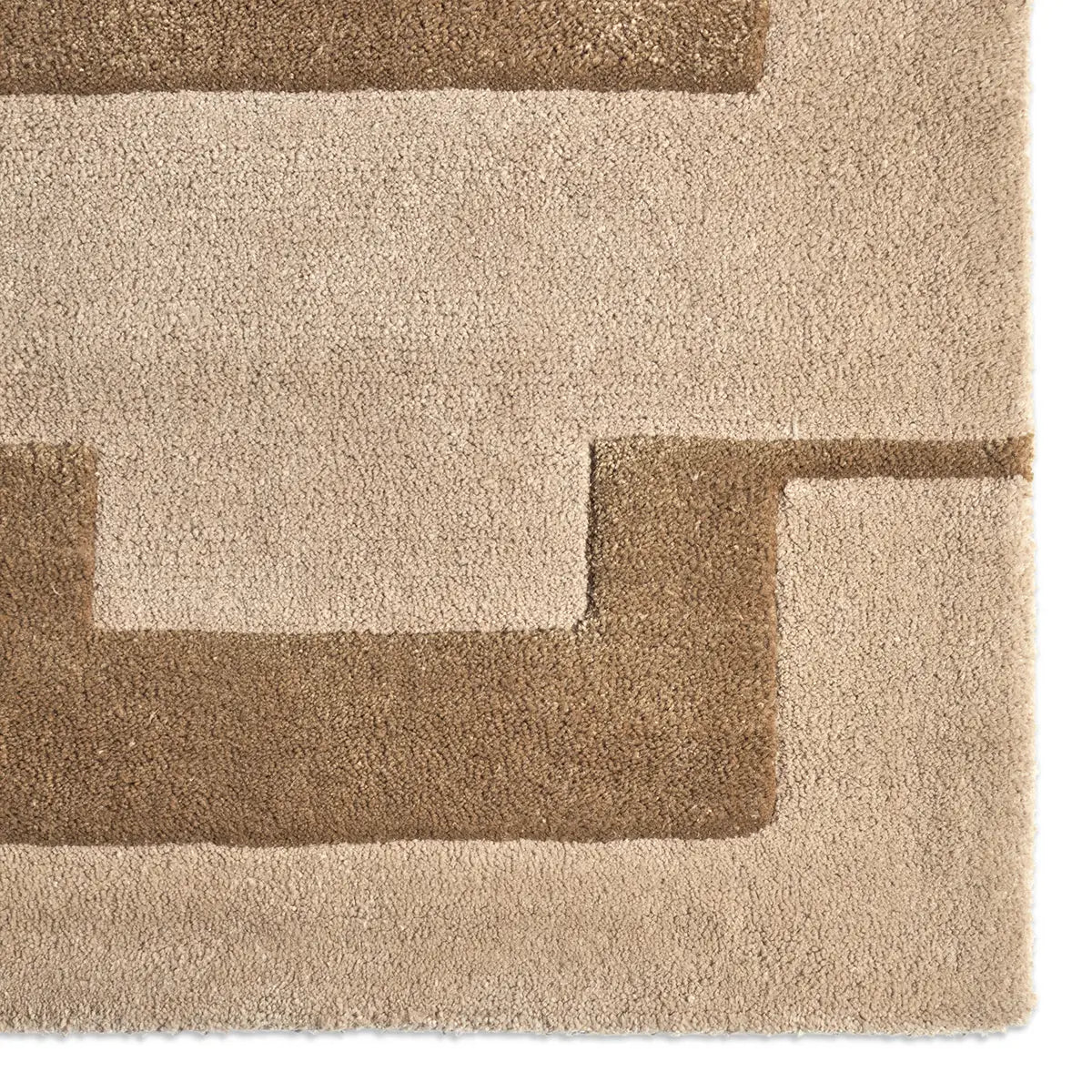 Vinkara Hand-Tufted Rug