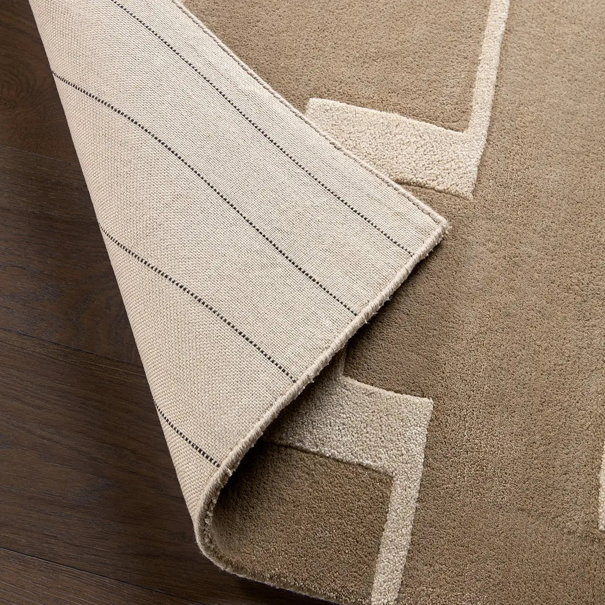 Vinkara Hand-Tufted Rug