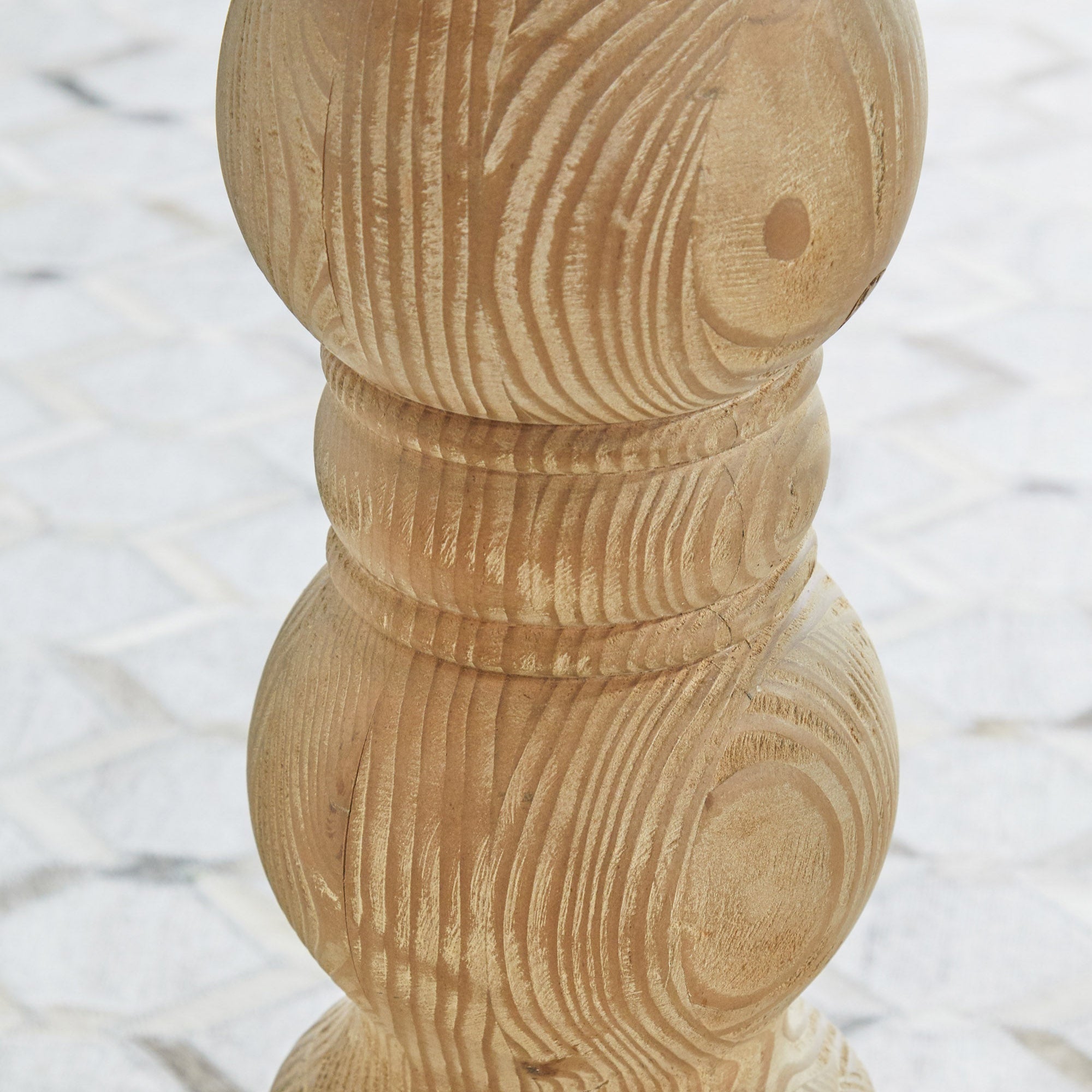Chelsea Round Dining Table