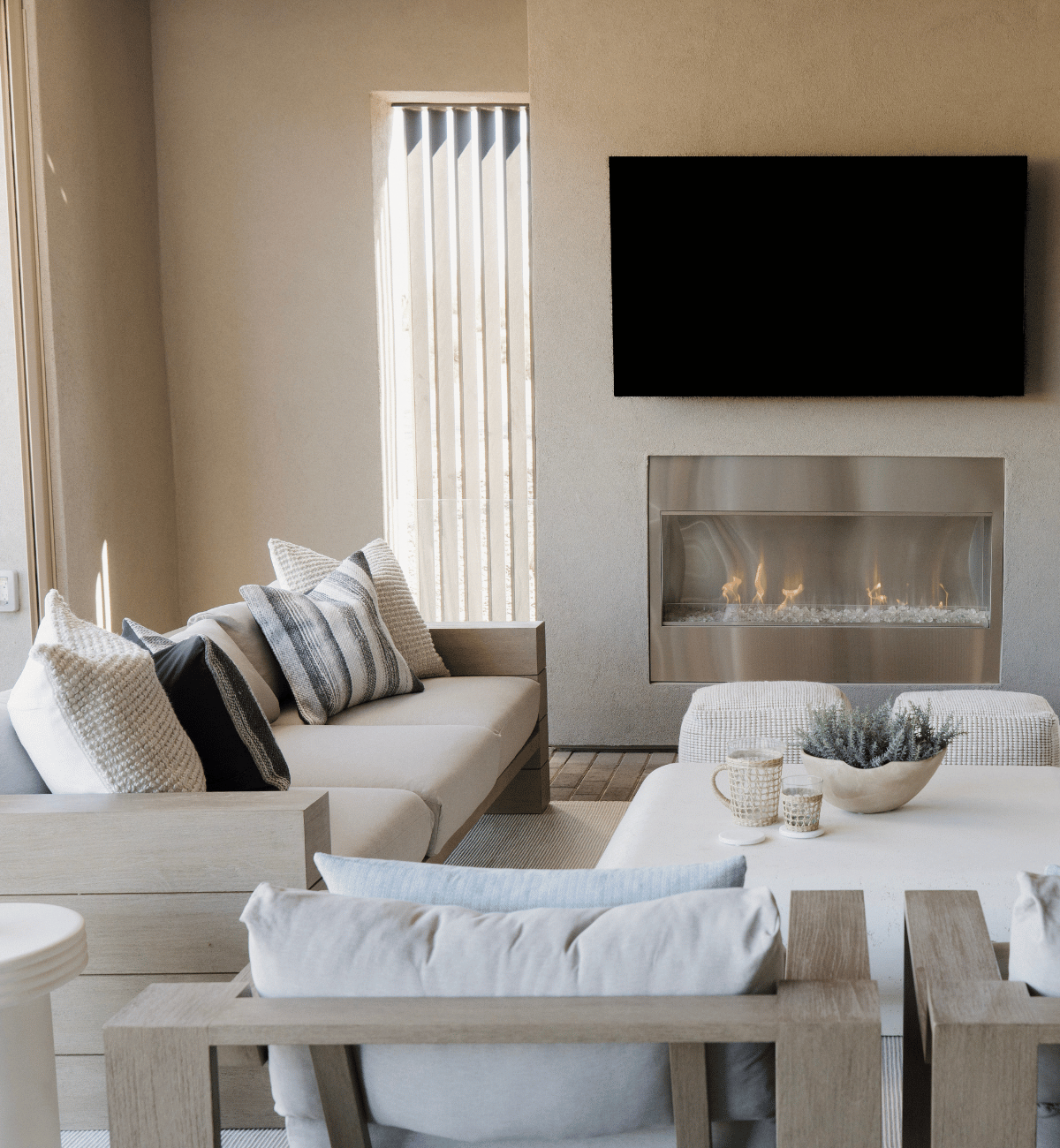 Desert Retreat outdoor area