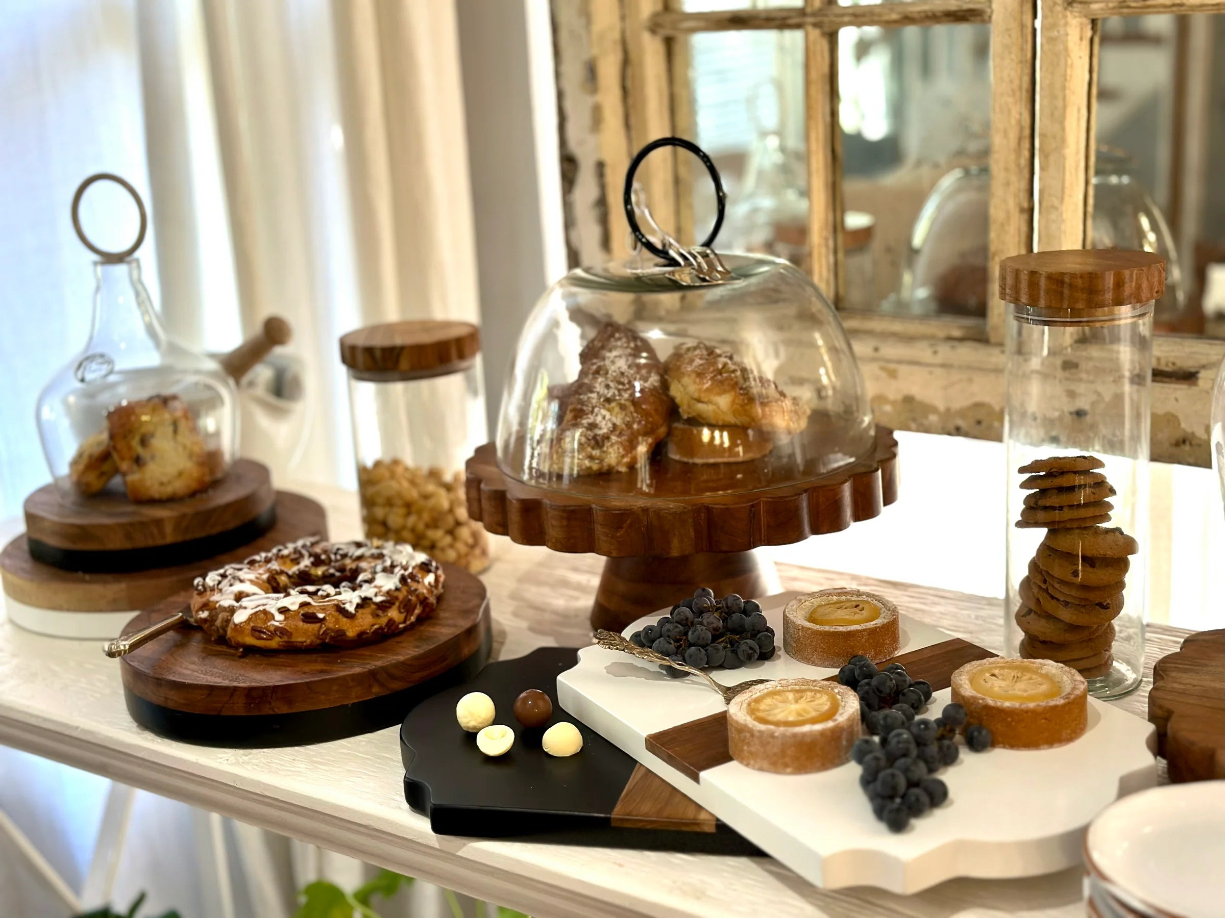 Astra Glass Dome Food Cover