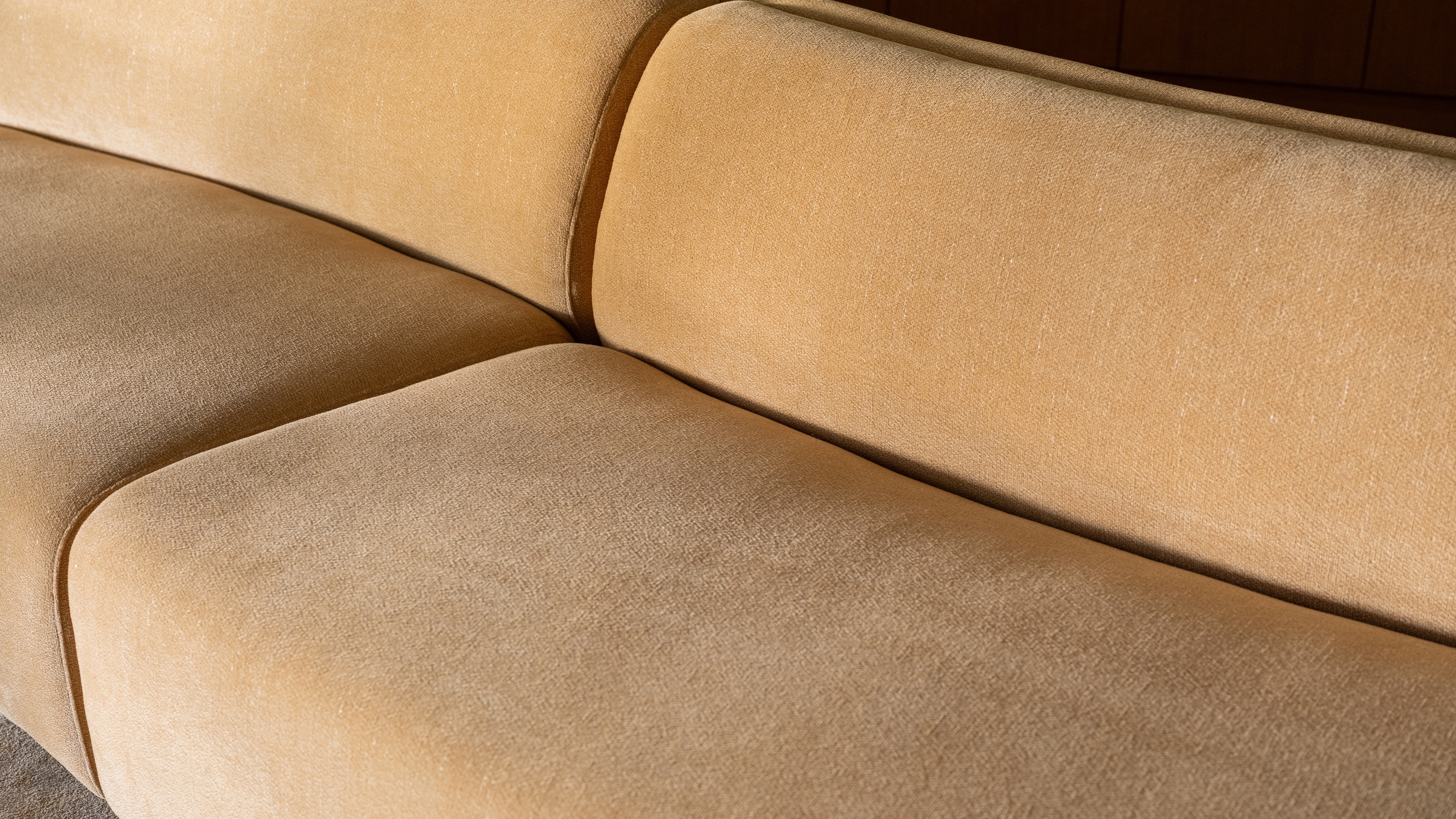 Nomi Concave Modular Sectional