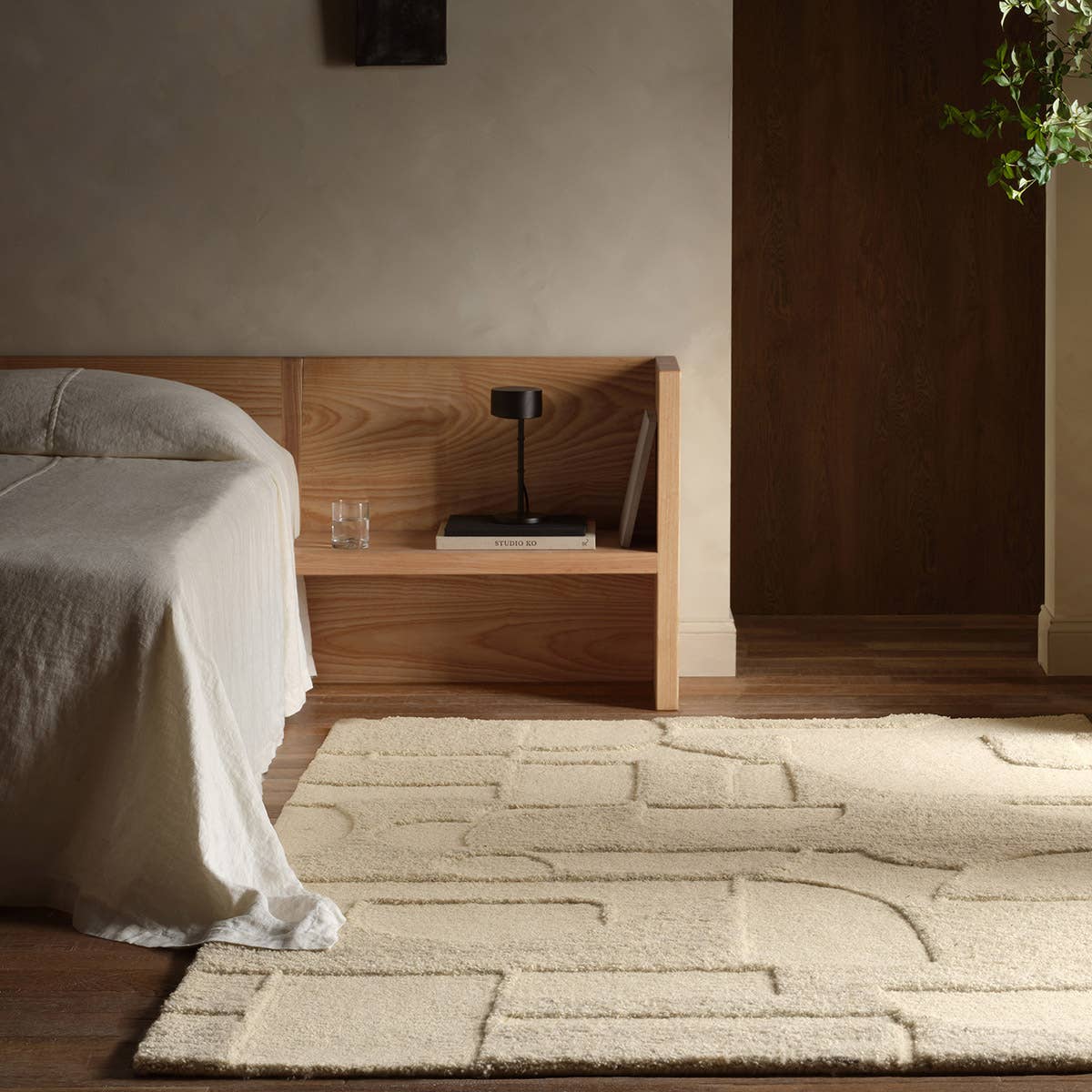Echo Hand-Tufted Rug