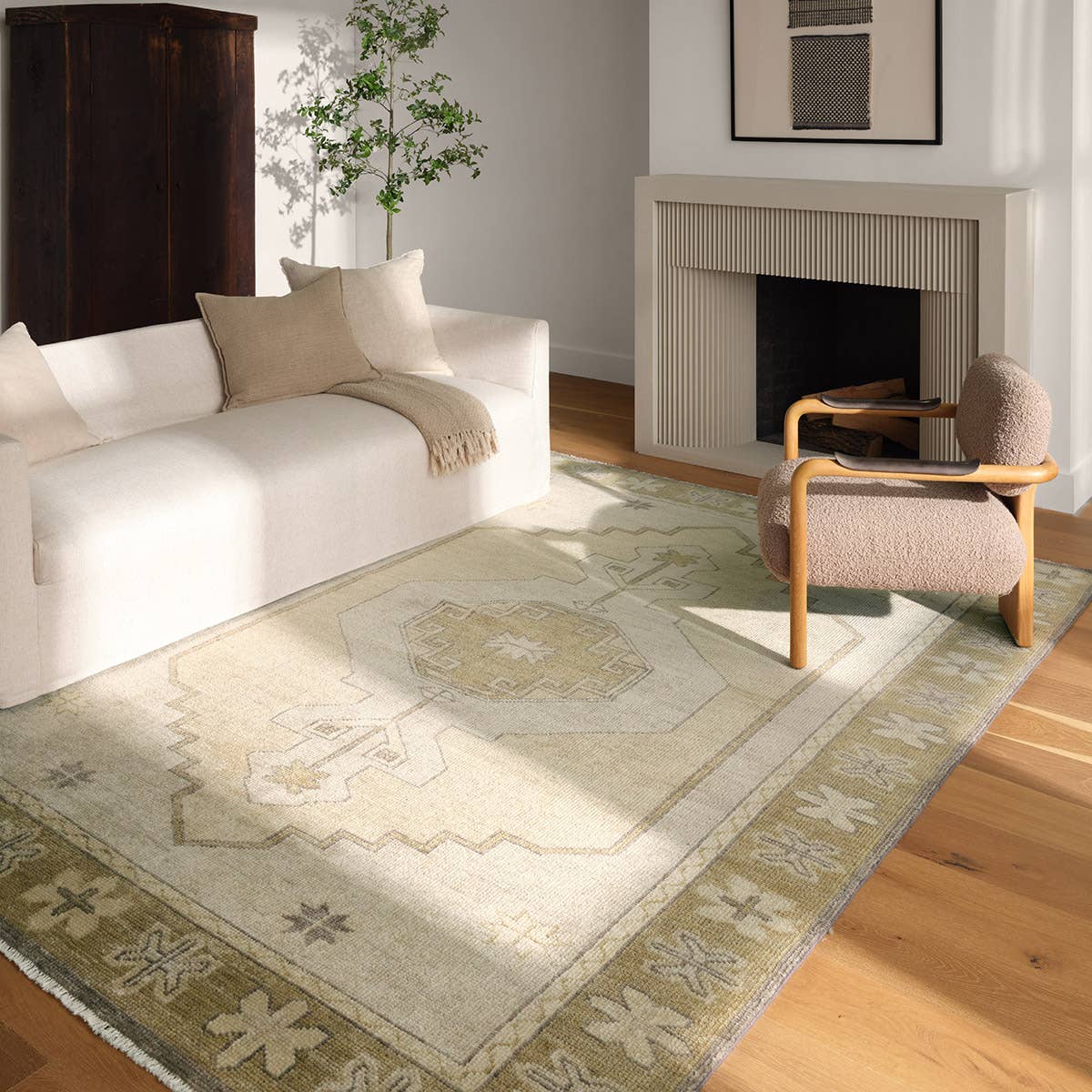 Fable Hand-Knotted Rug