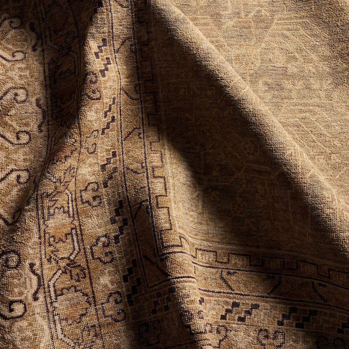 Mercer Hand-Knotted Rug
