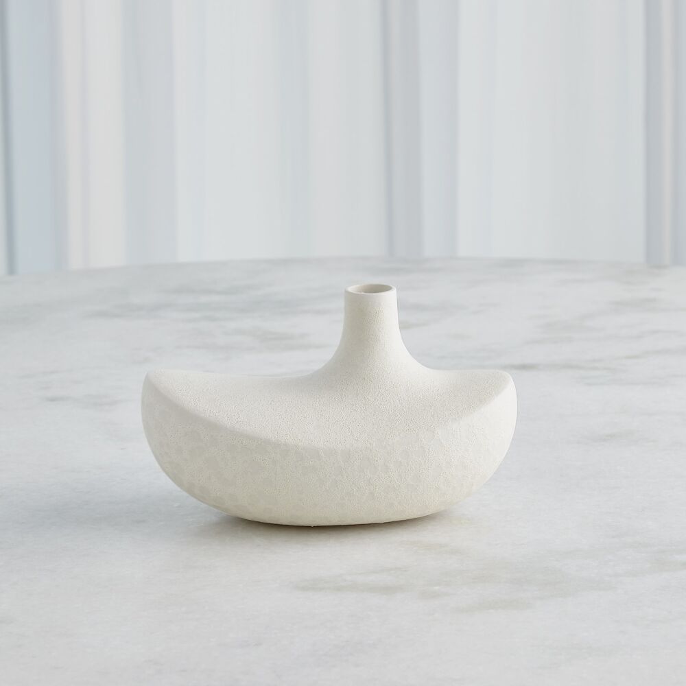 Solin Vase