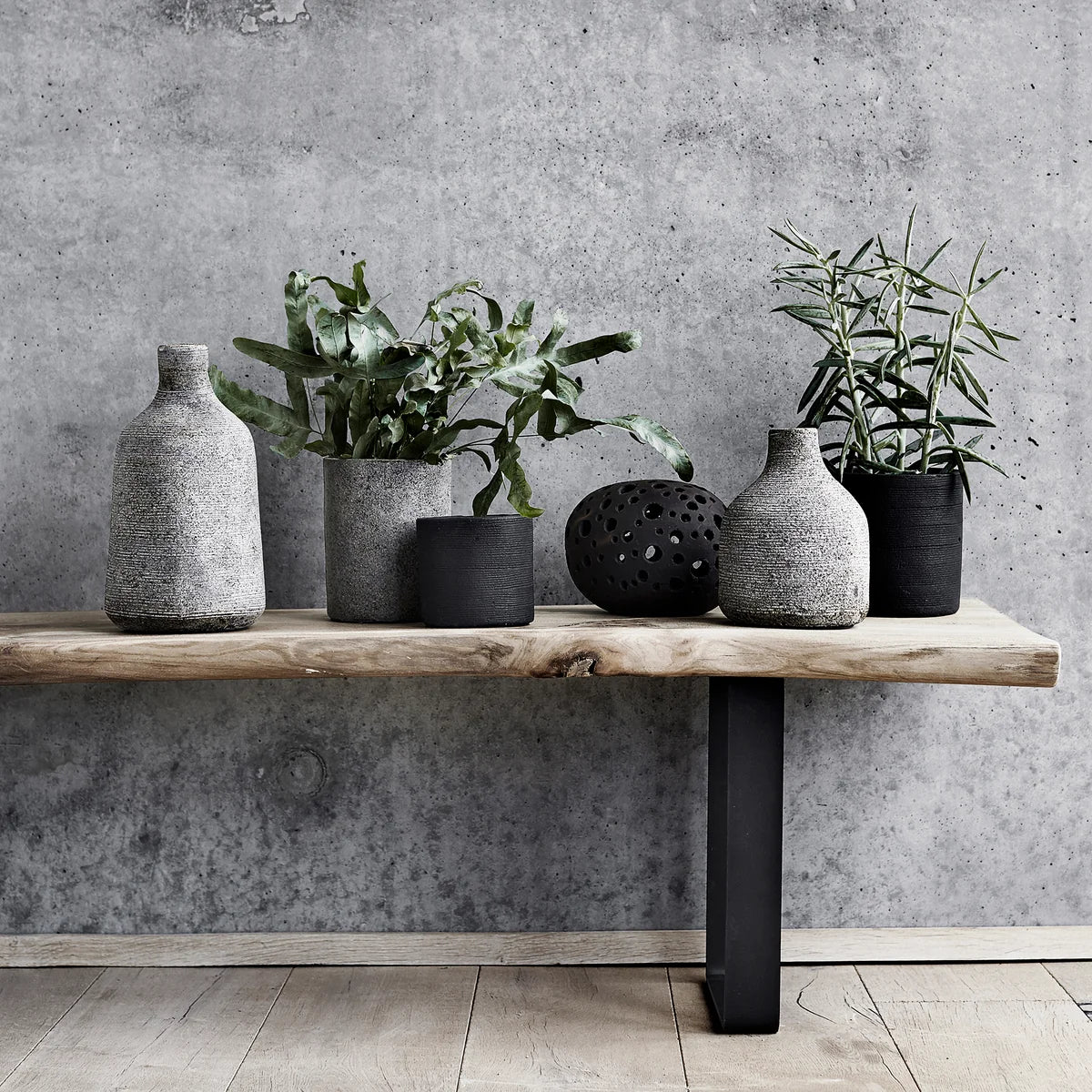 Annabella Vase-StyleMeGHD