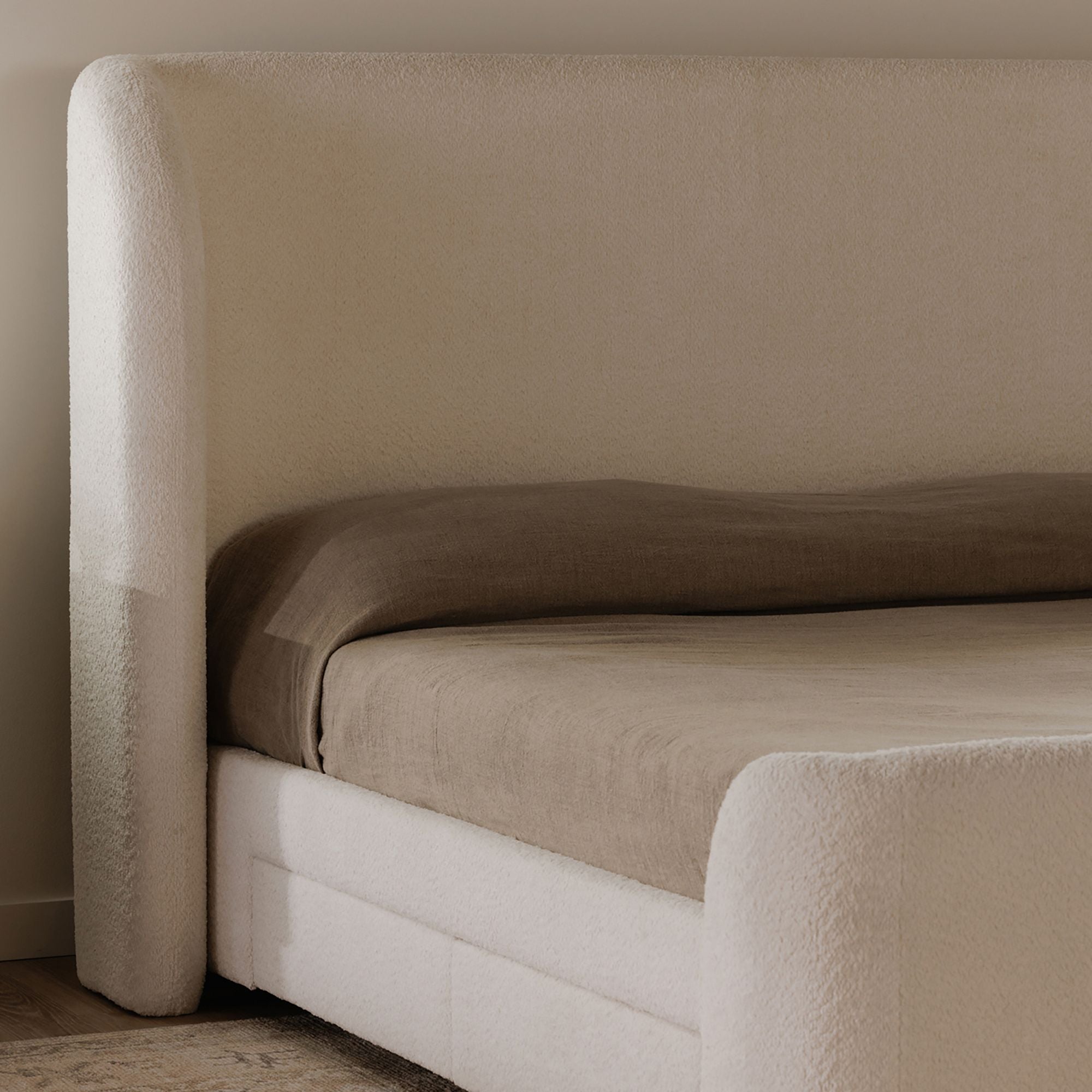 Aurora Bed-StyleMeGHD