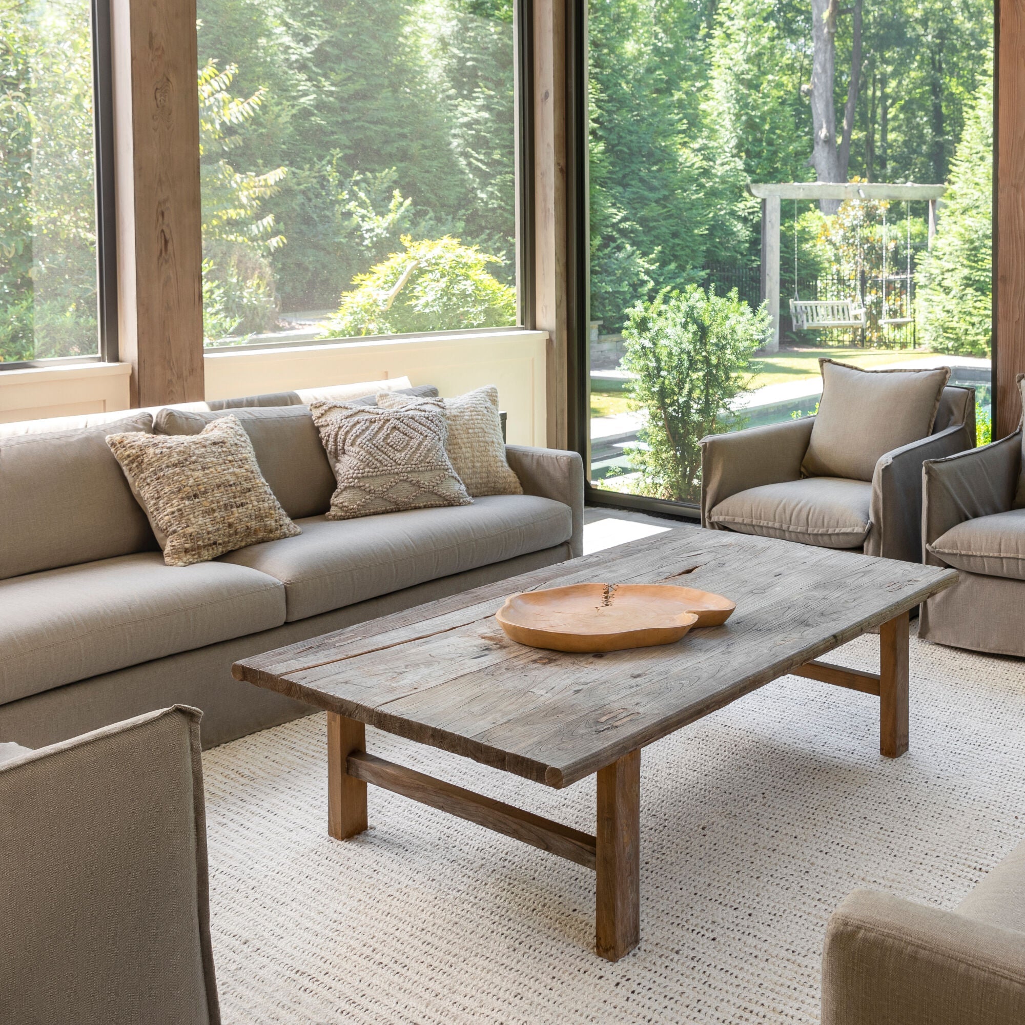 Zalea Hand-Woven Rug