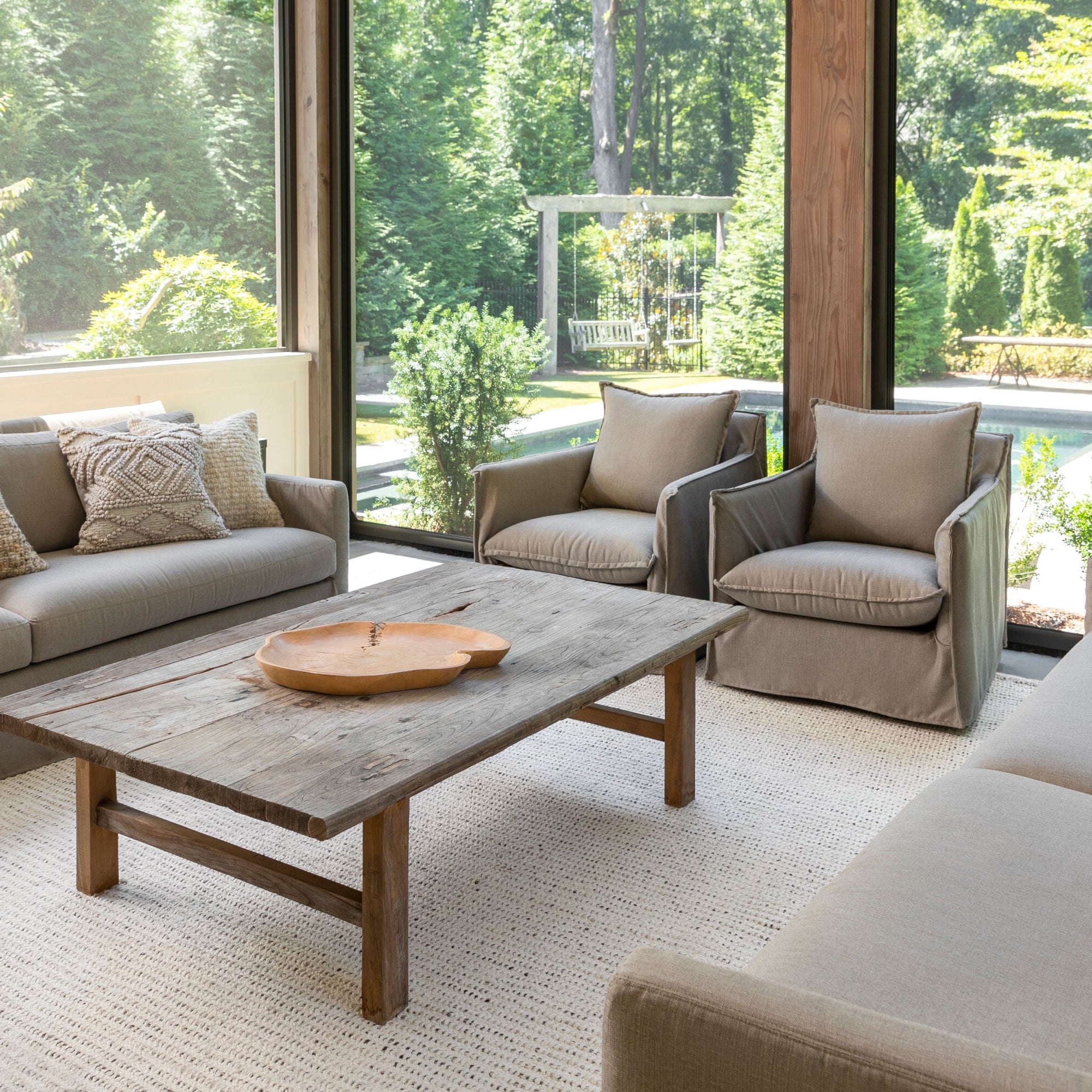 Zalea Hand-Woven Rug