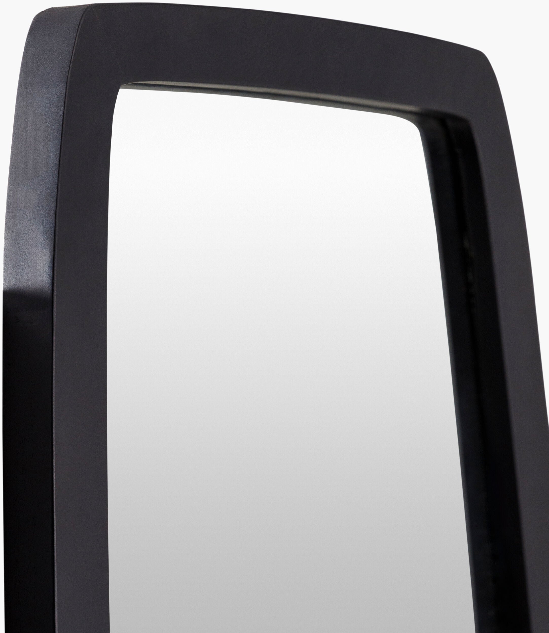 Calix Mirror