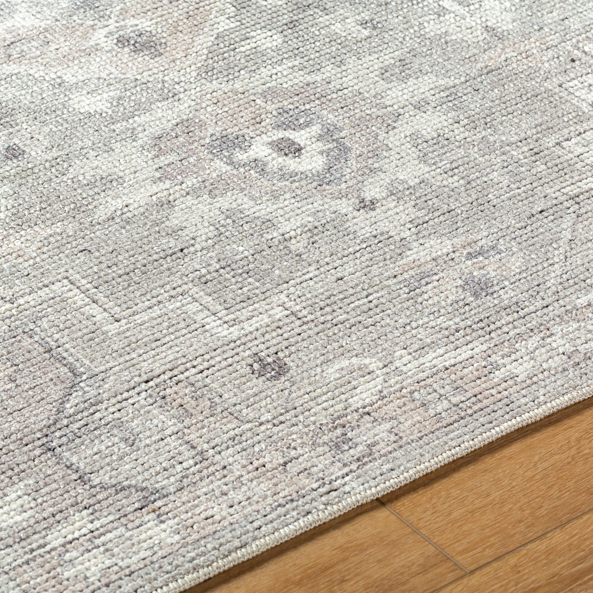 Elle Rug