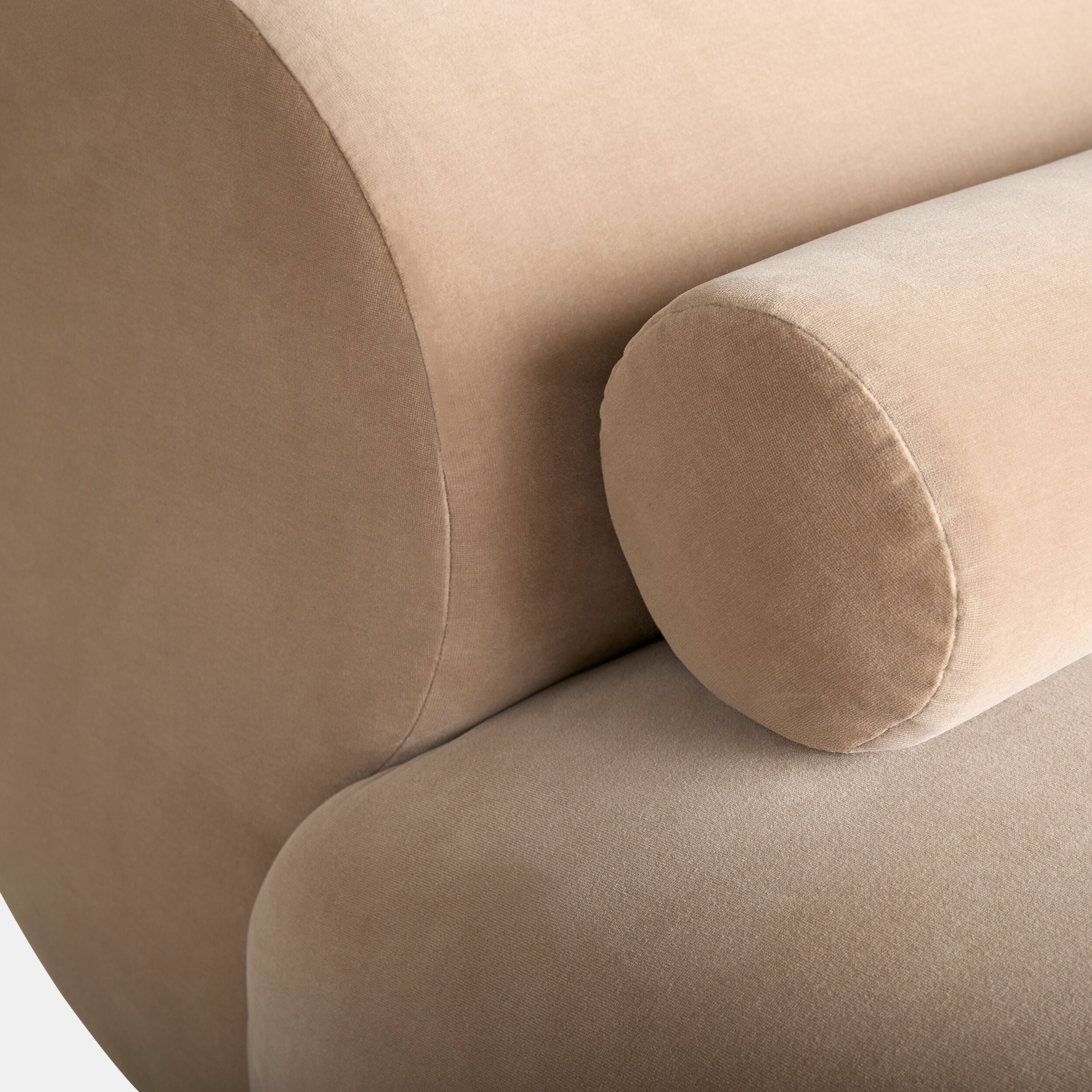 Nomad Lounger - StyleMeGHD - 