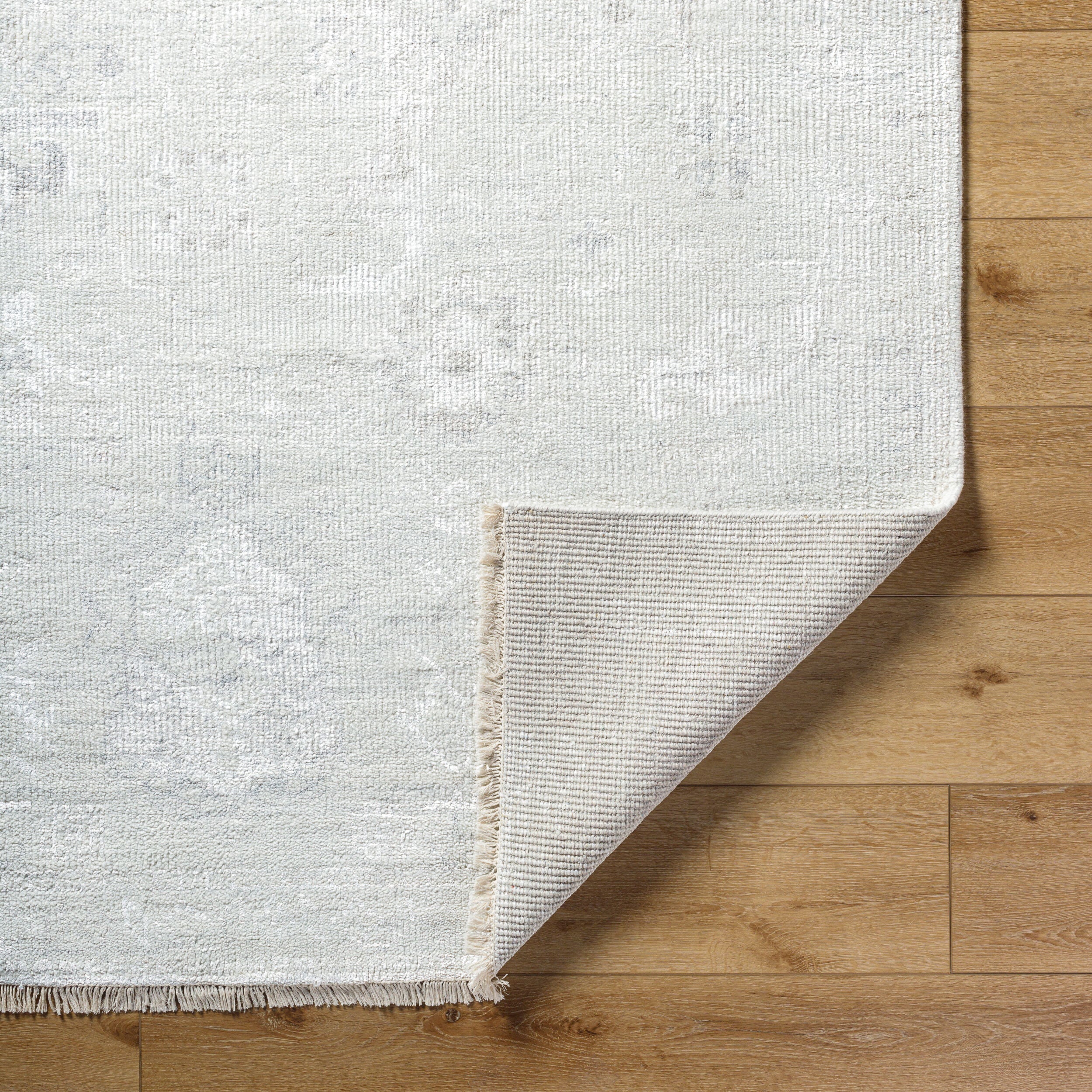 Le Blanc Handmade Rug