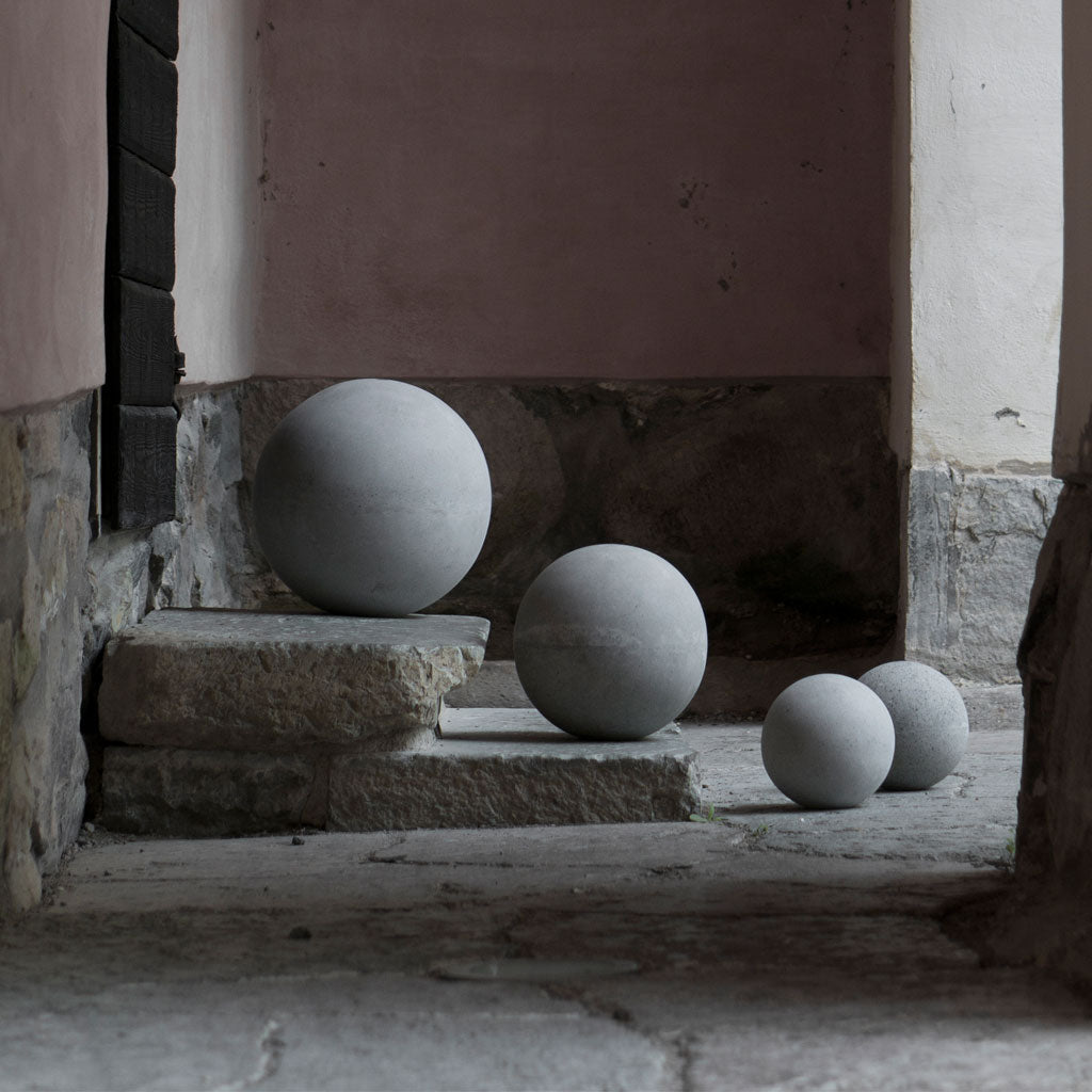 Margo Concrete Ball-StyleMeGHD