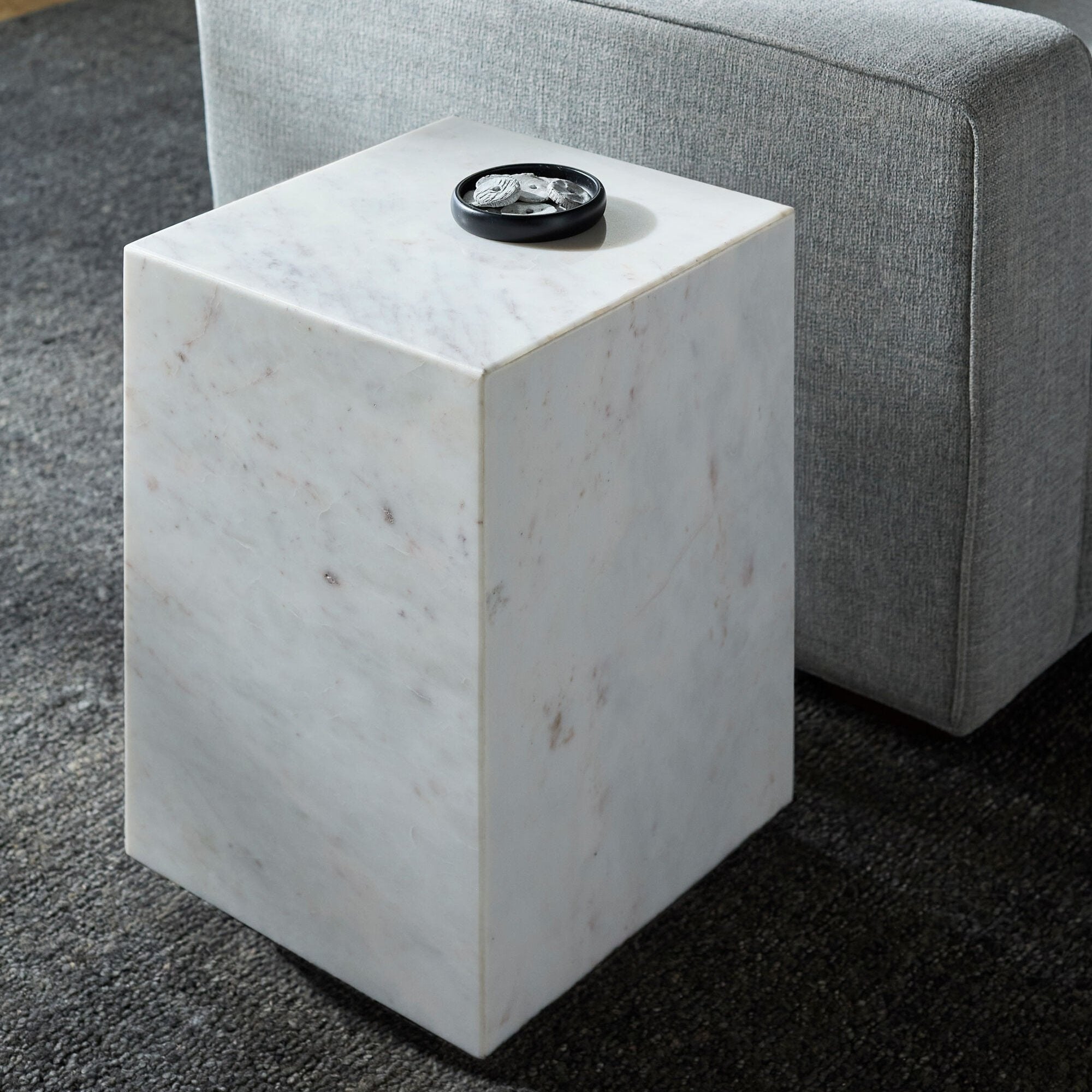 Daleyza End Table
