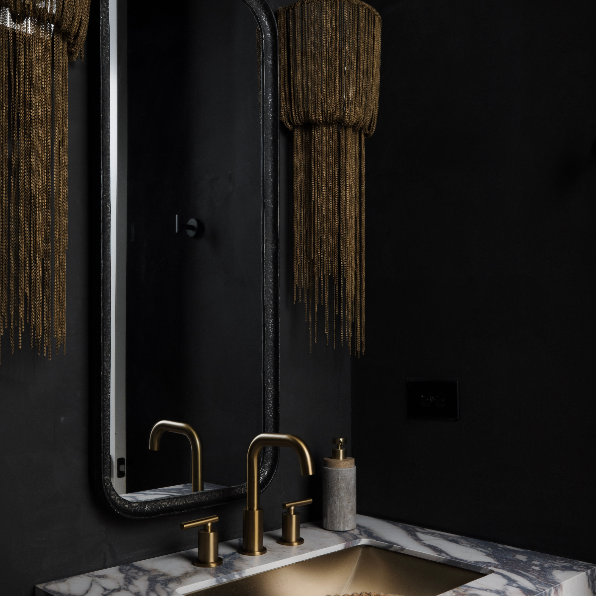 powder bath.png__PID:18d02059-4ec6-4aec-8127-fda791d72350