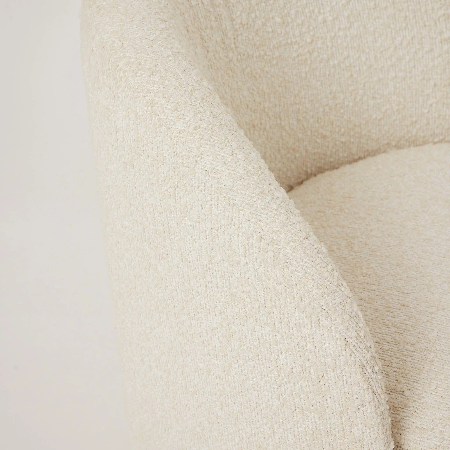 Osona Swivel Chair