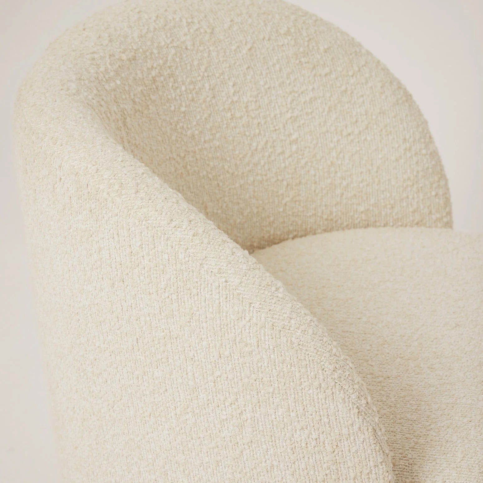 Osona Swivel Chair
