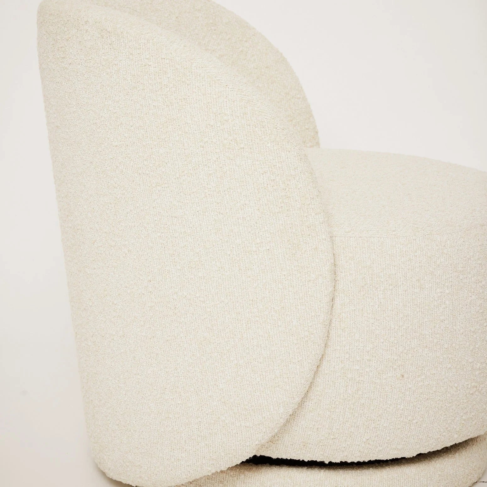 Osona Swivel Chair