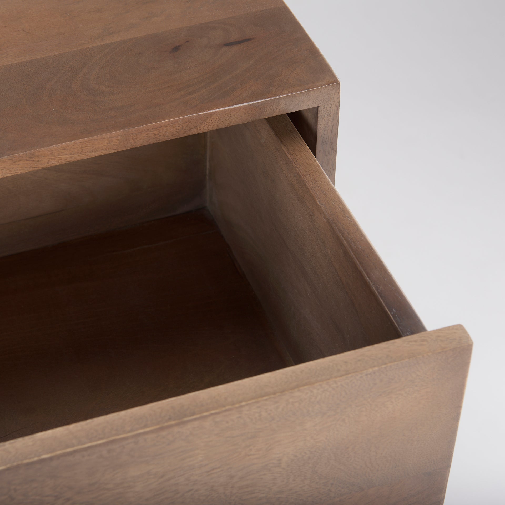 Astrid Nightstand