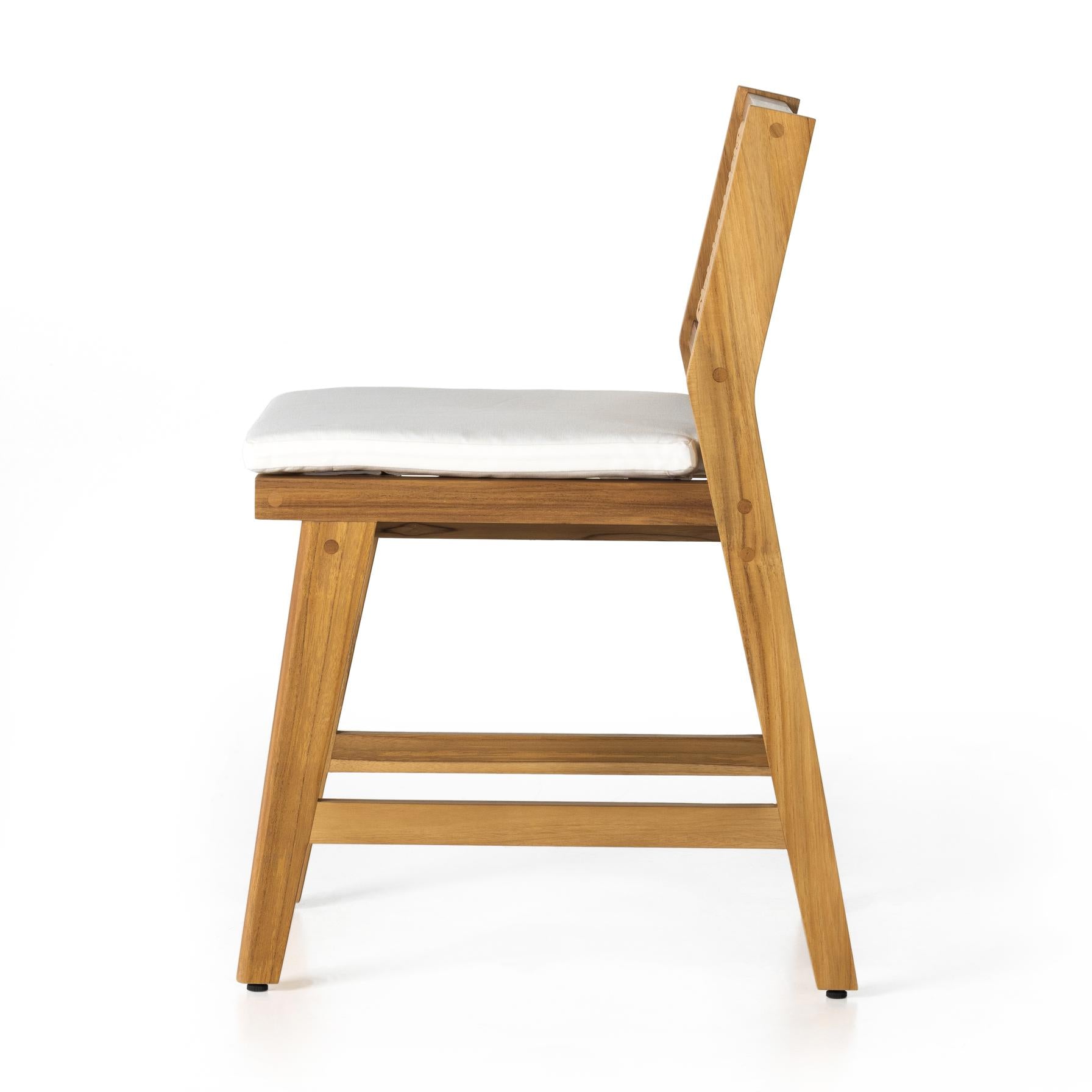 Merit Outdoor Dining Chair