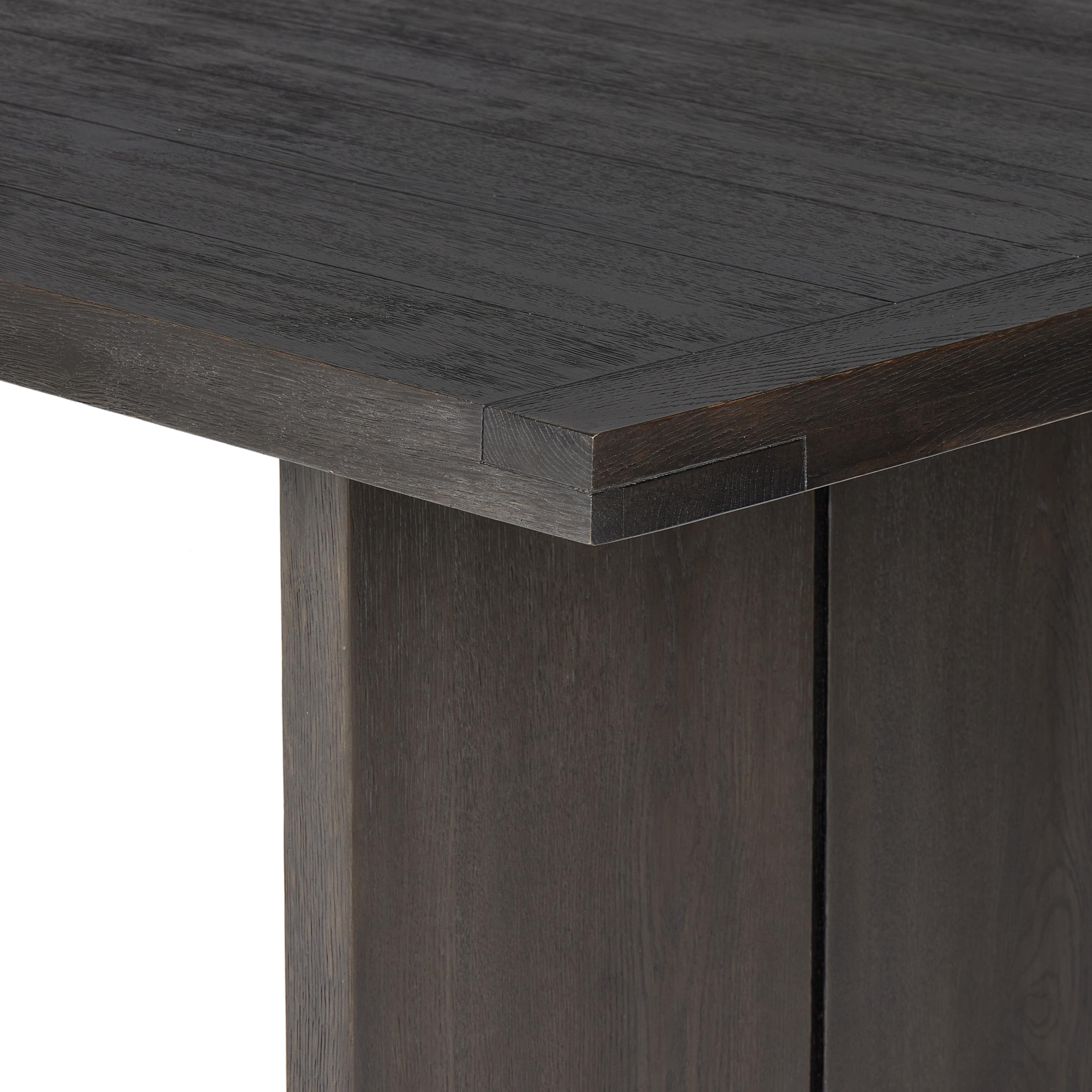 Barry Dining Table