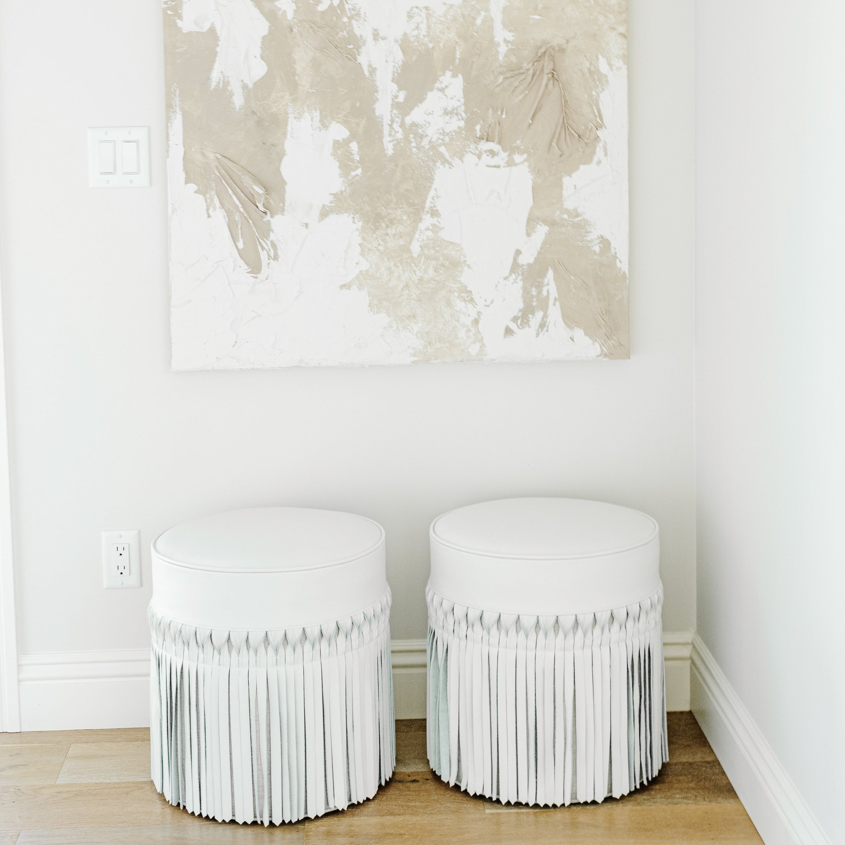 Aline Ottoman