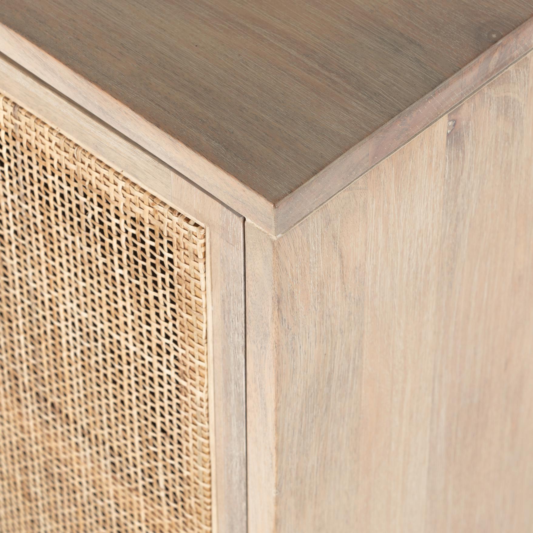 Clarita Sideboard