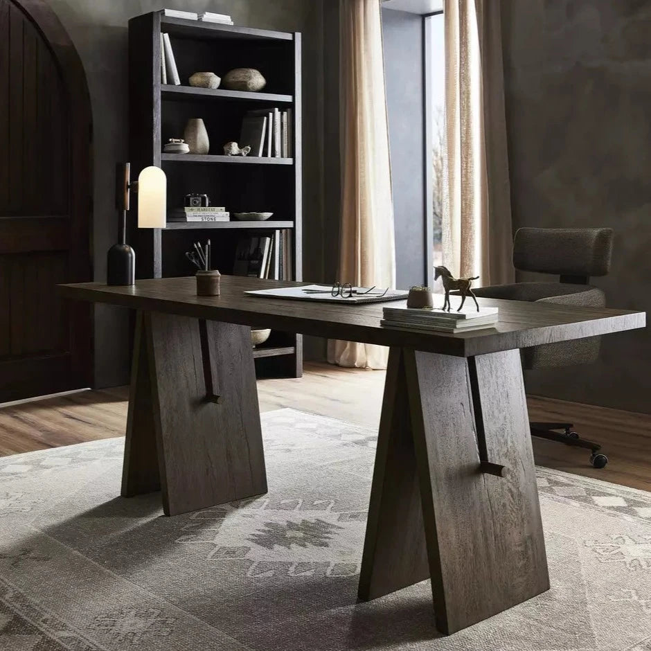William Desk