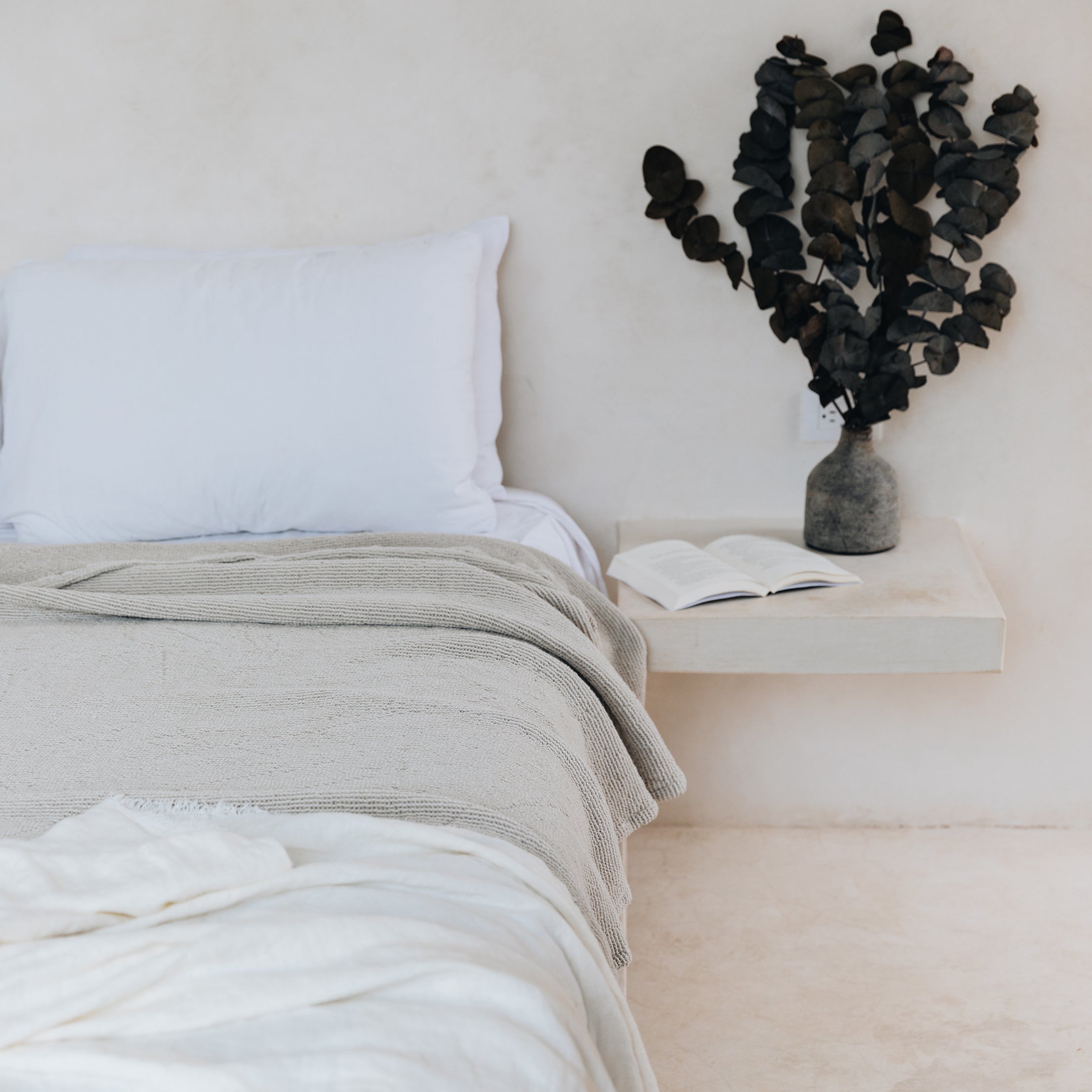 Rustic Linen Throw - StyleMeGHD