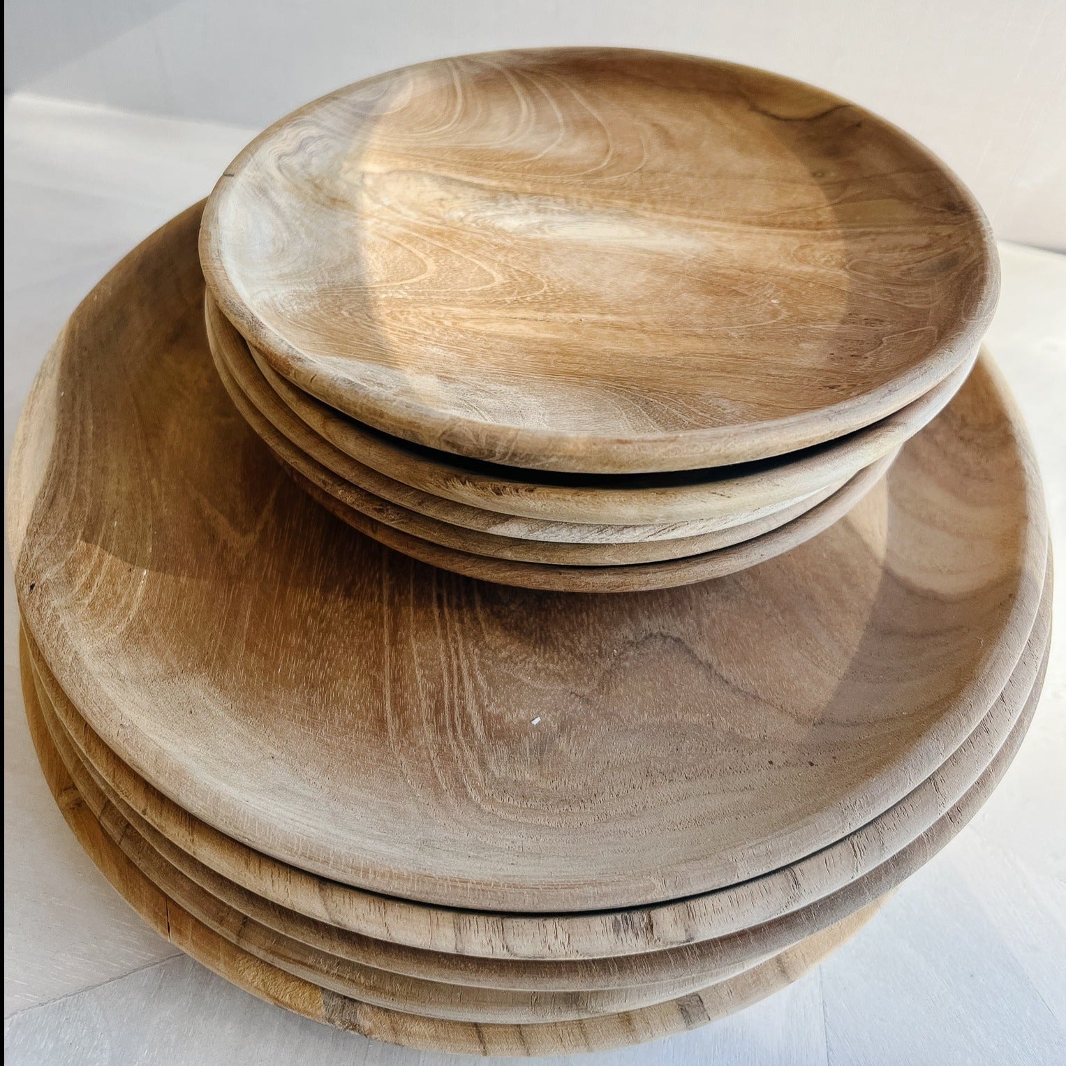 Teakwood Plates