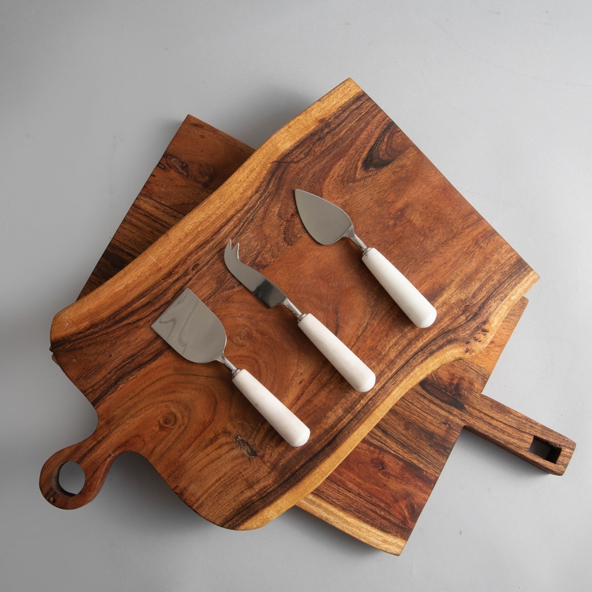 Acacia Wood Live Edge Cutting Board - StyleMeGHD - Cutting Boards